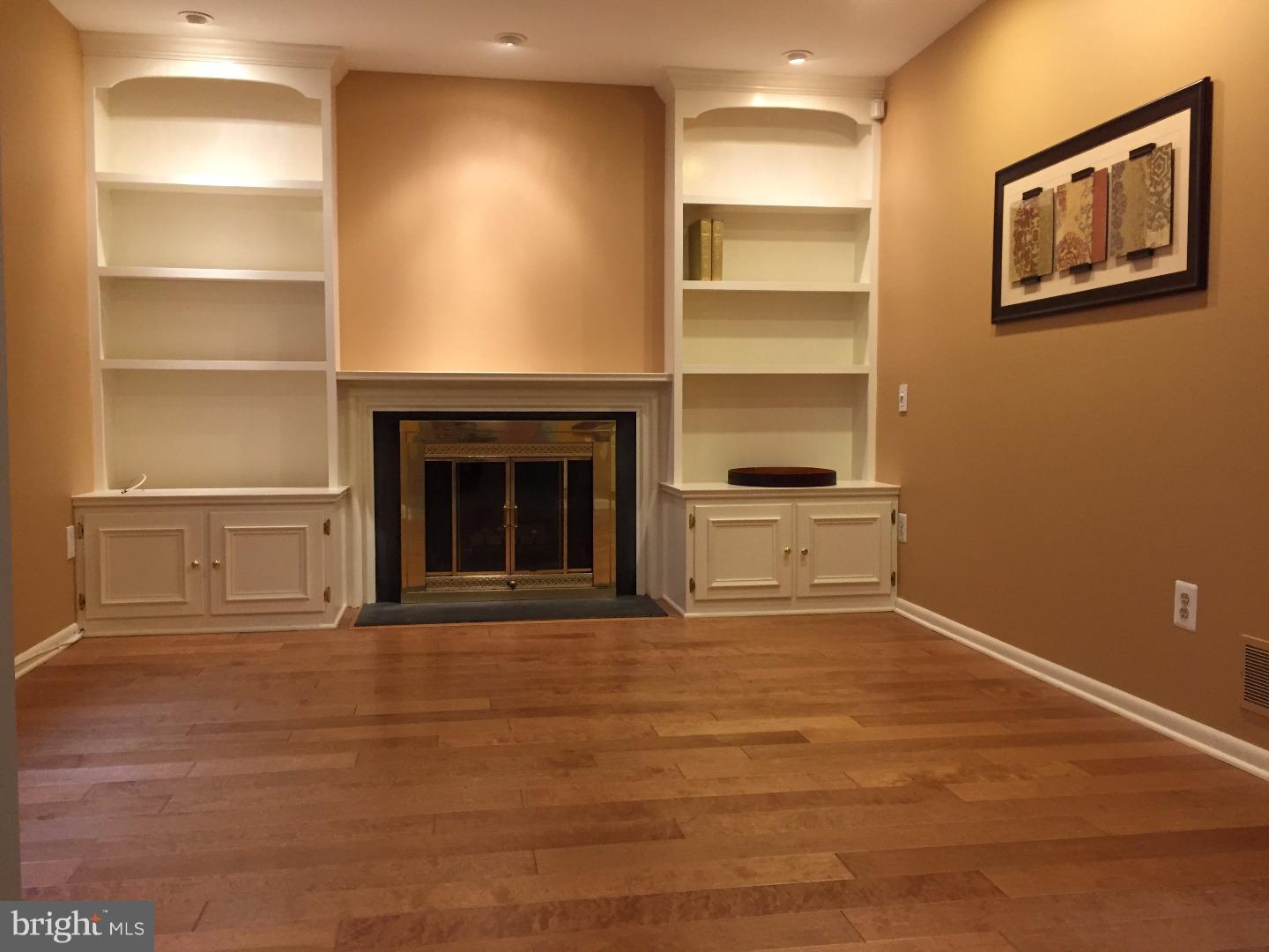 WESTWYK - Residential Lease
