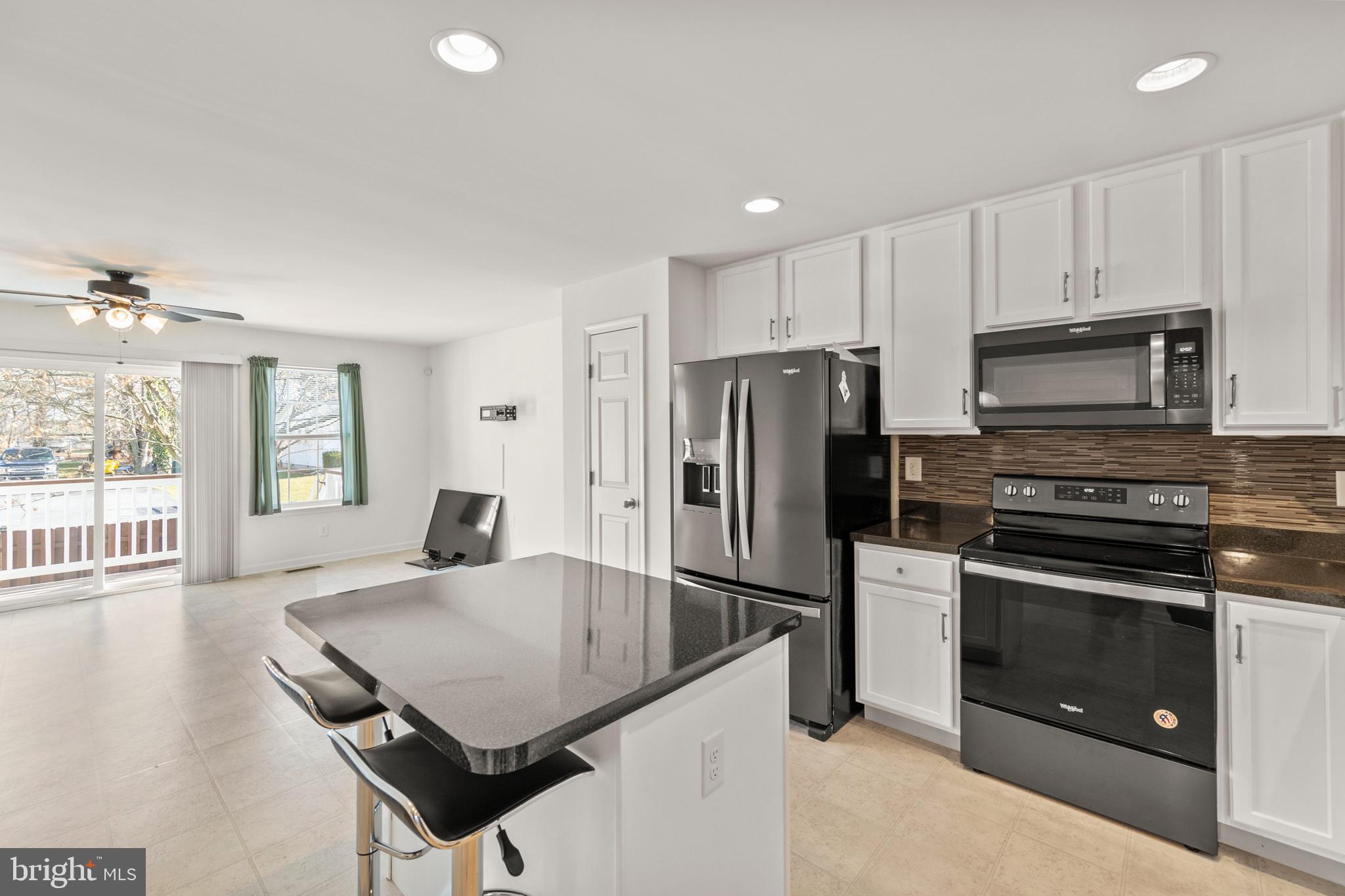 MANOR PARK - Residential