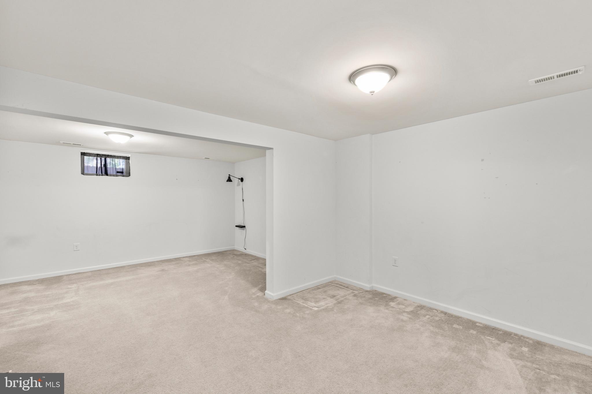 MANOR PARK - Residential