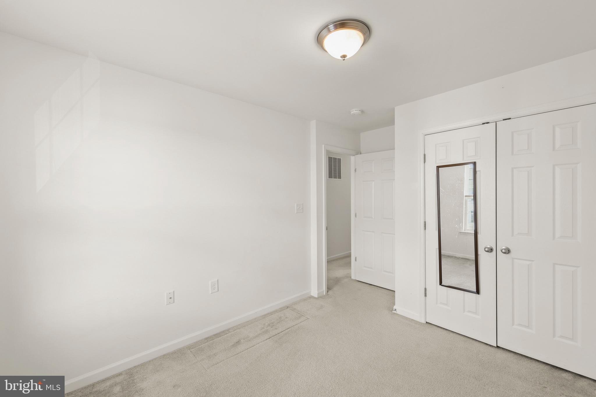 MANOR PARK - Residential