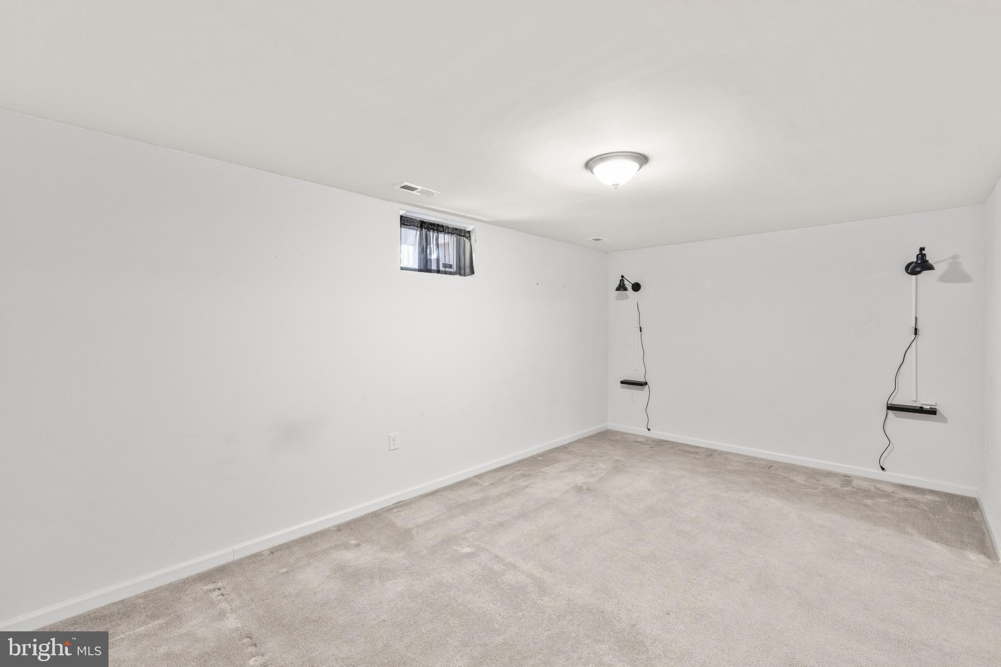 MANOR PARK - Residential