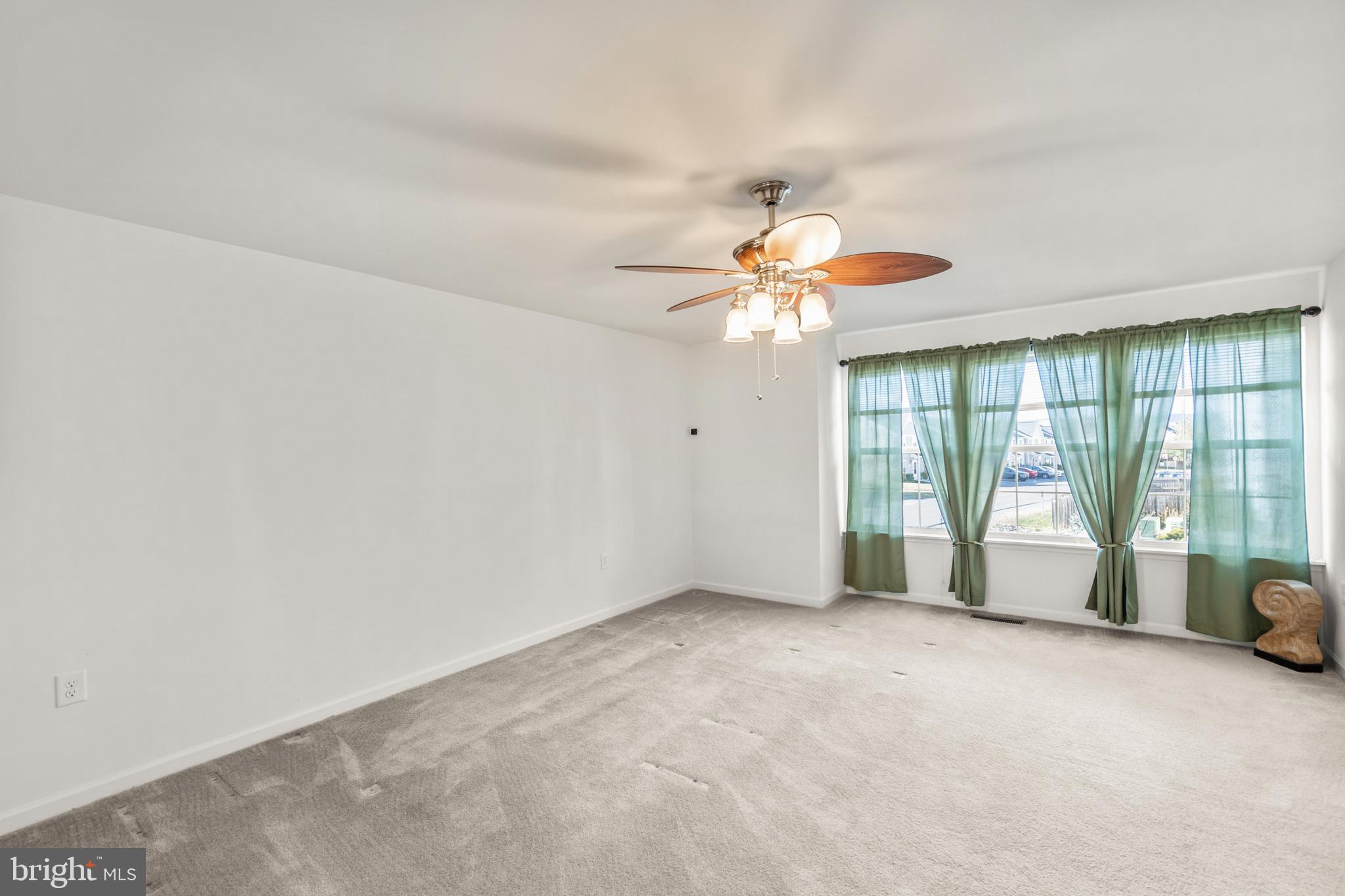 MANOR PARK - Residential