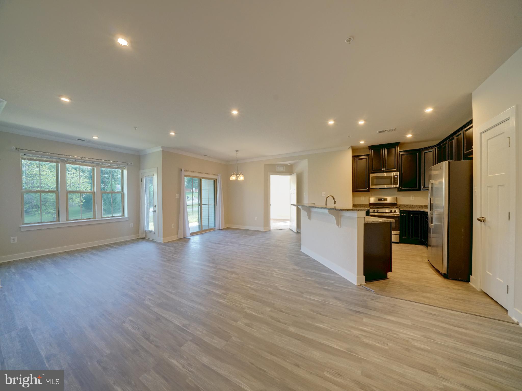 LAKE LINGANORE TOWN CENTER - Residential Lease