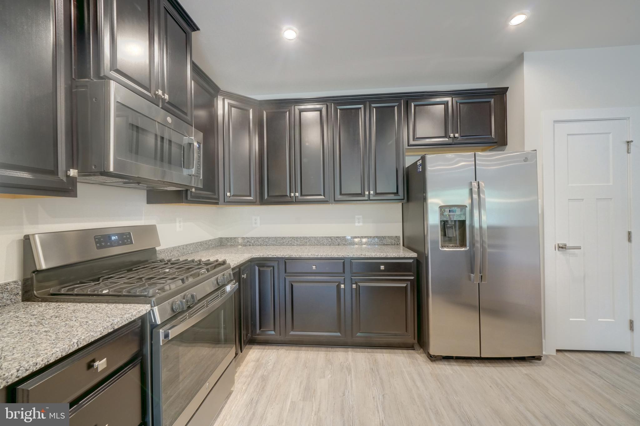 LAKE LINGANORE TOWN CENTER - Residential Lease