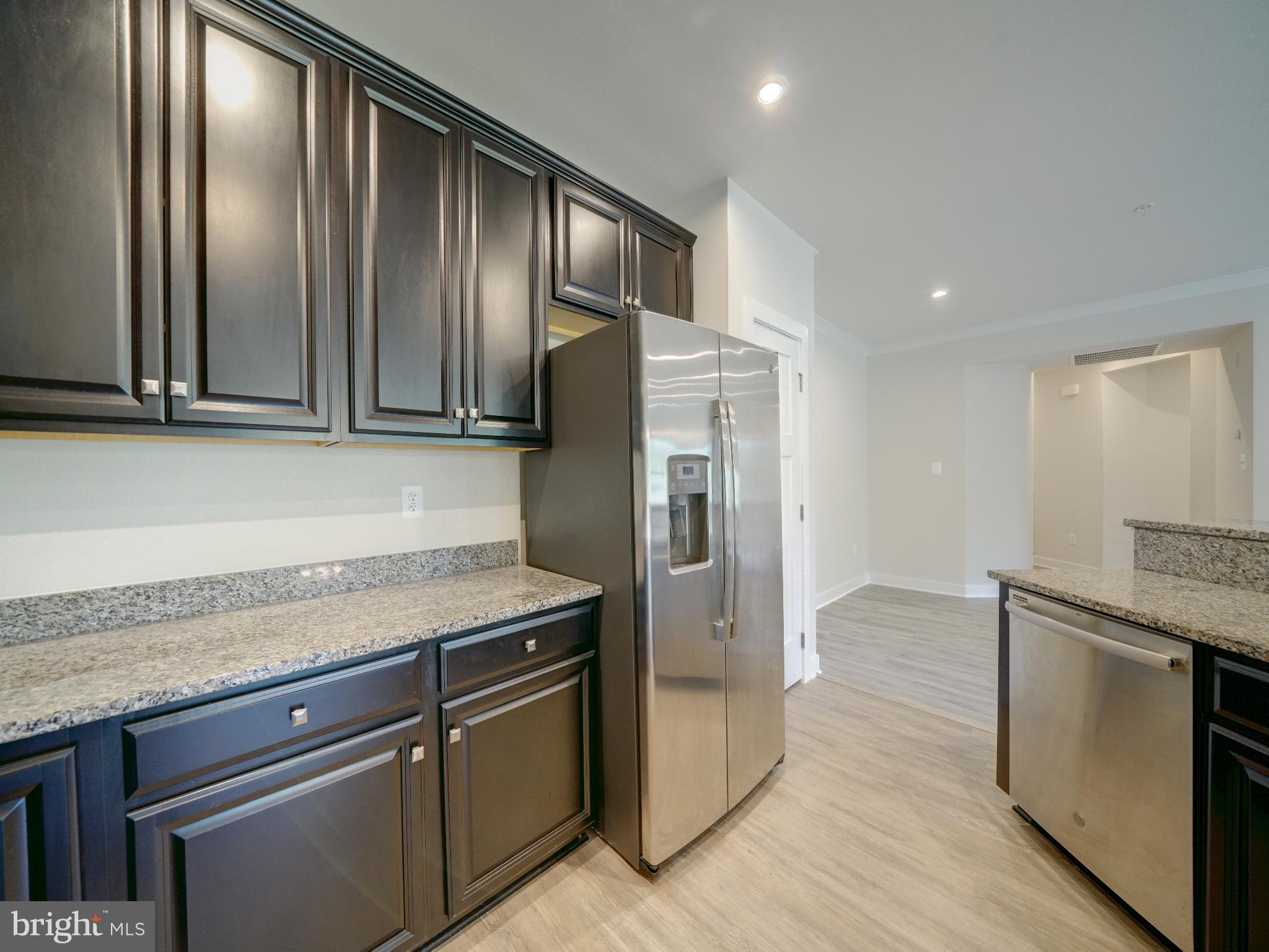 LAKE LINGANORE TOWN CENTER - Residential Lease