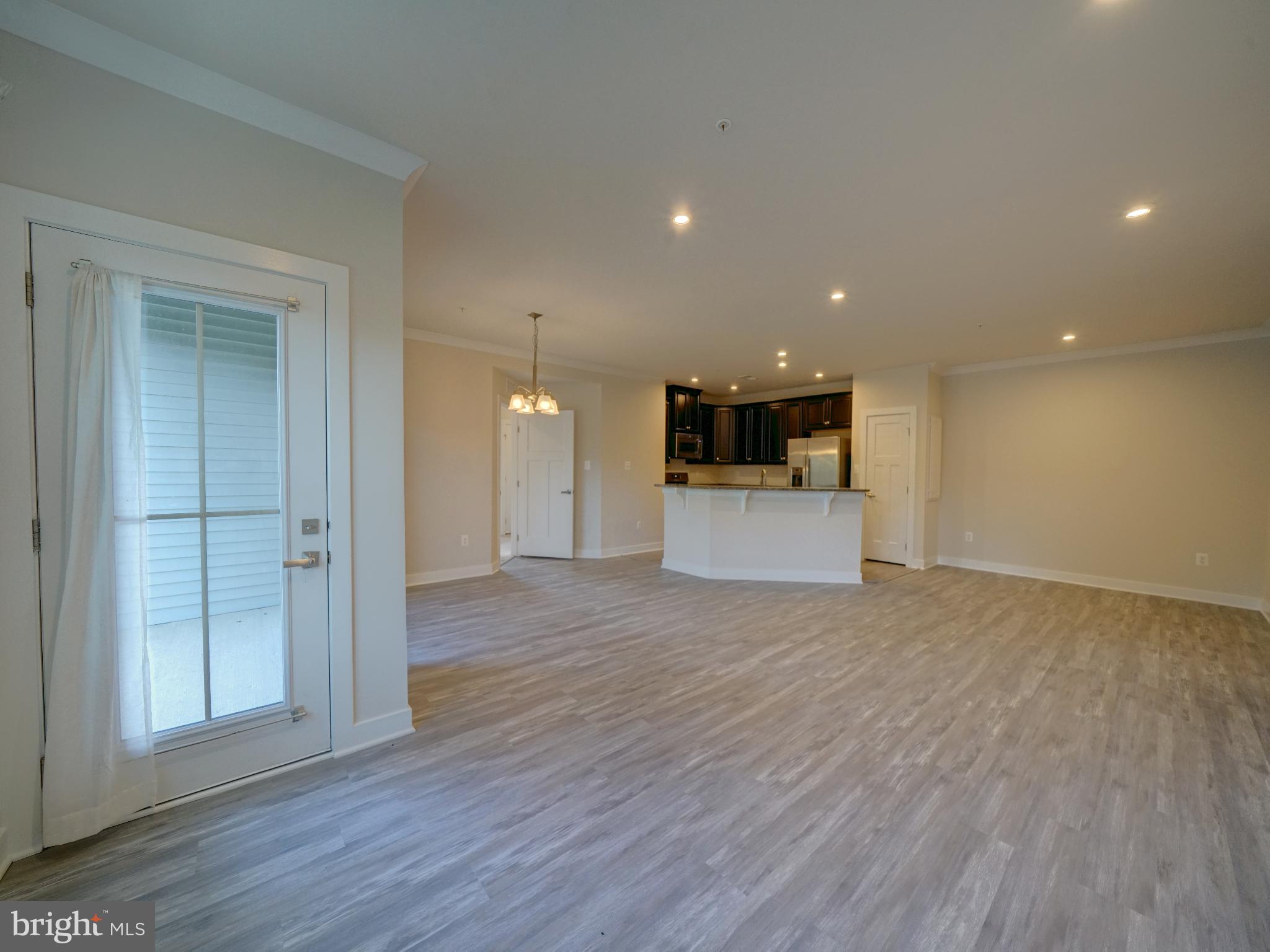 LAKE LINGANORE TOWN CENTER - Residential Lease