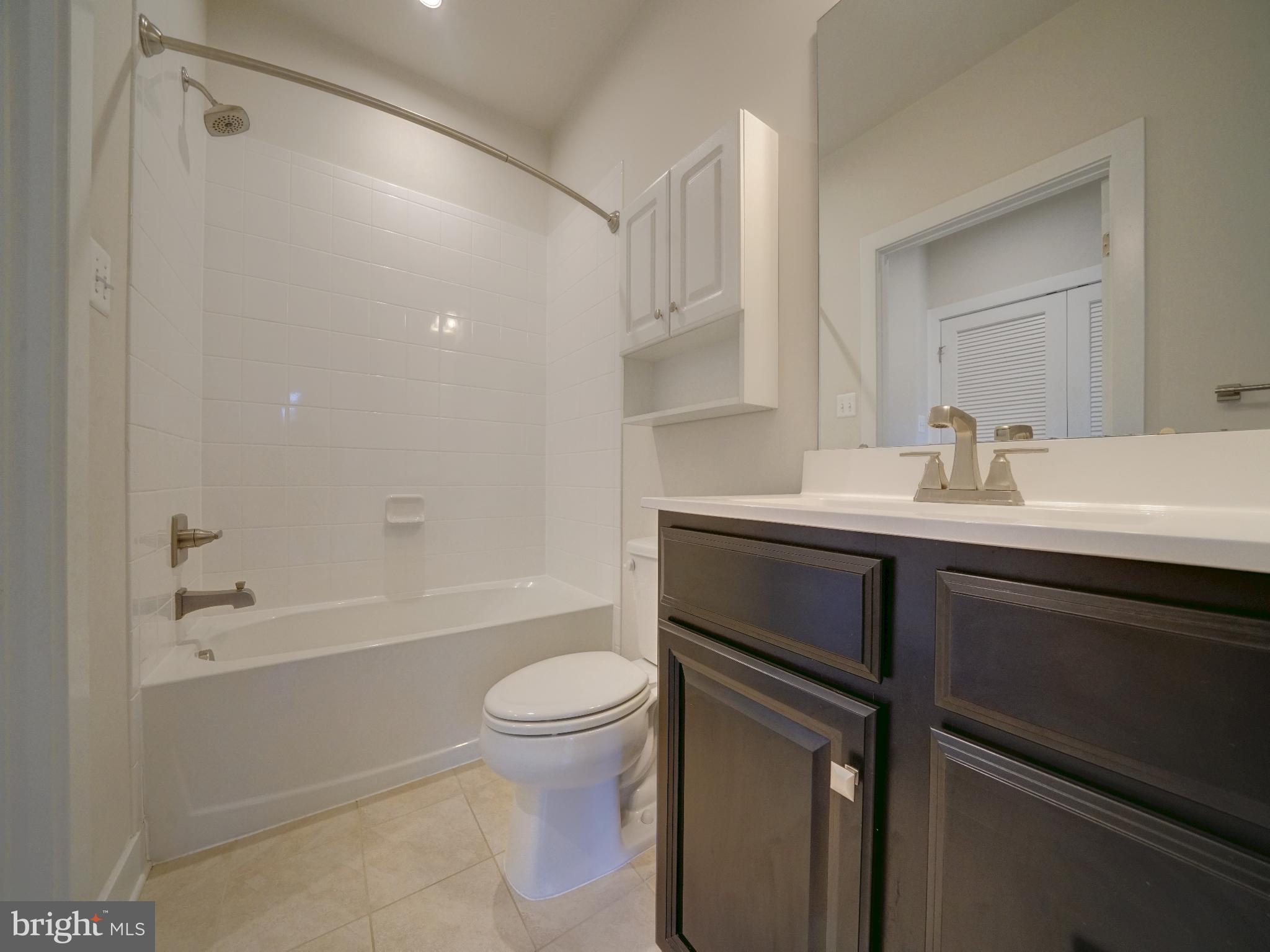 LAKE LINGANORE TOWN CENTER - Residential Lease