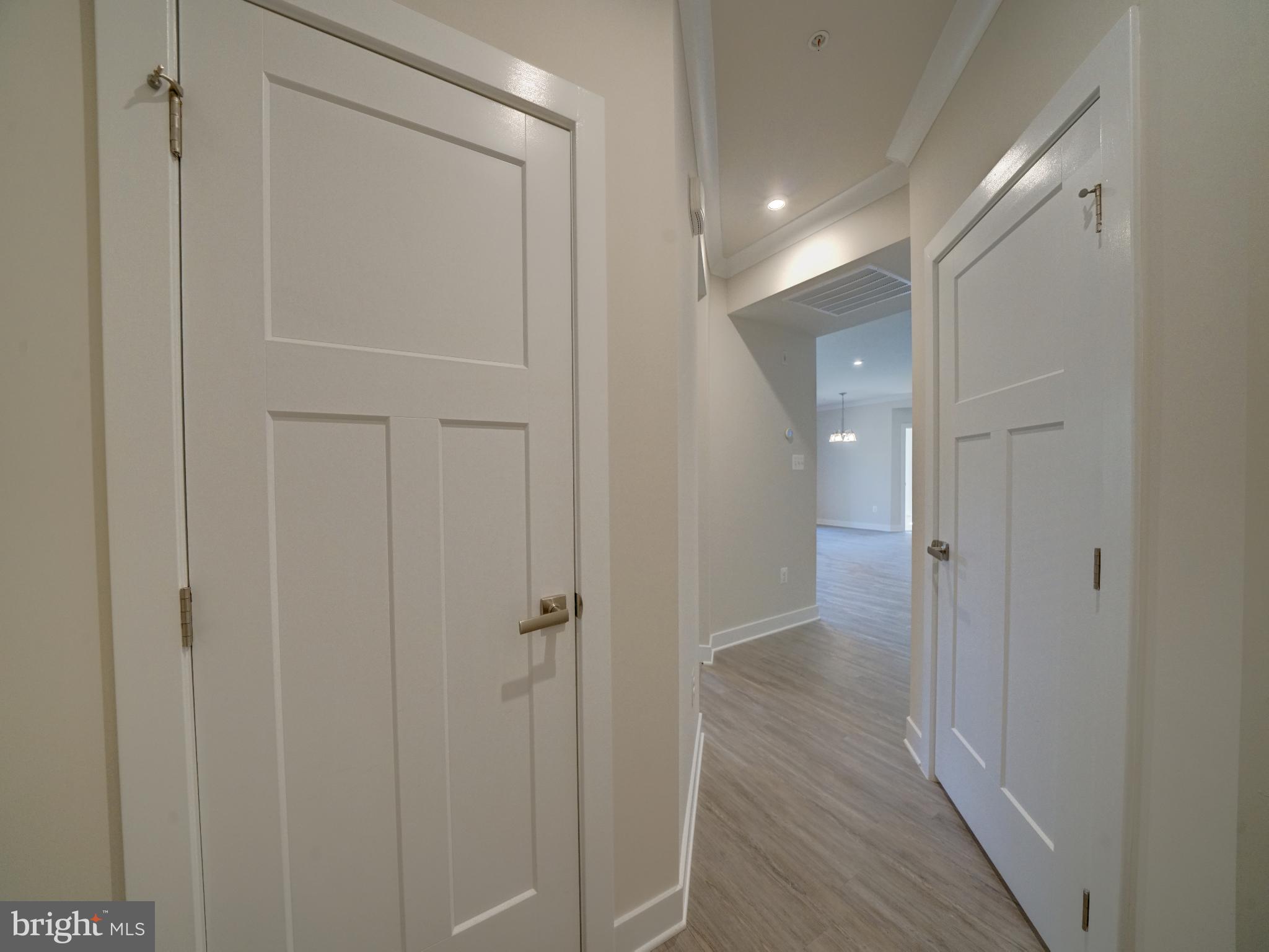 LAKE LINGANORE TOWN CENTER - Residential Lease