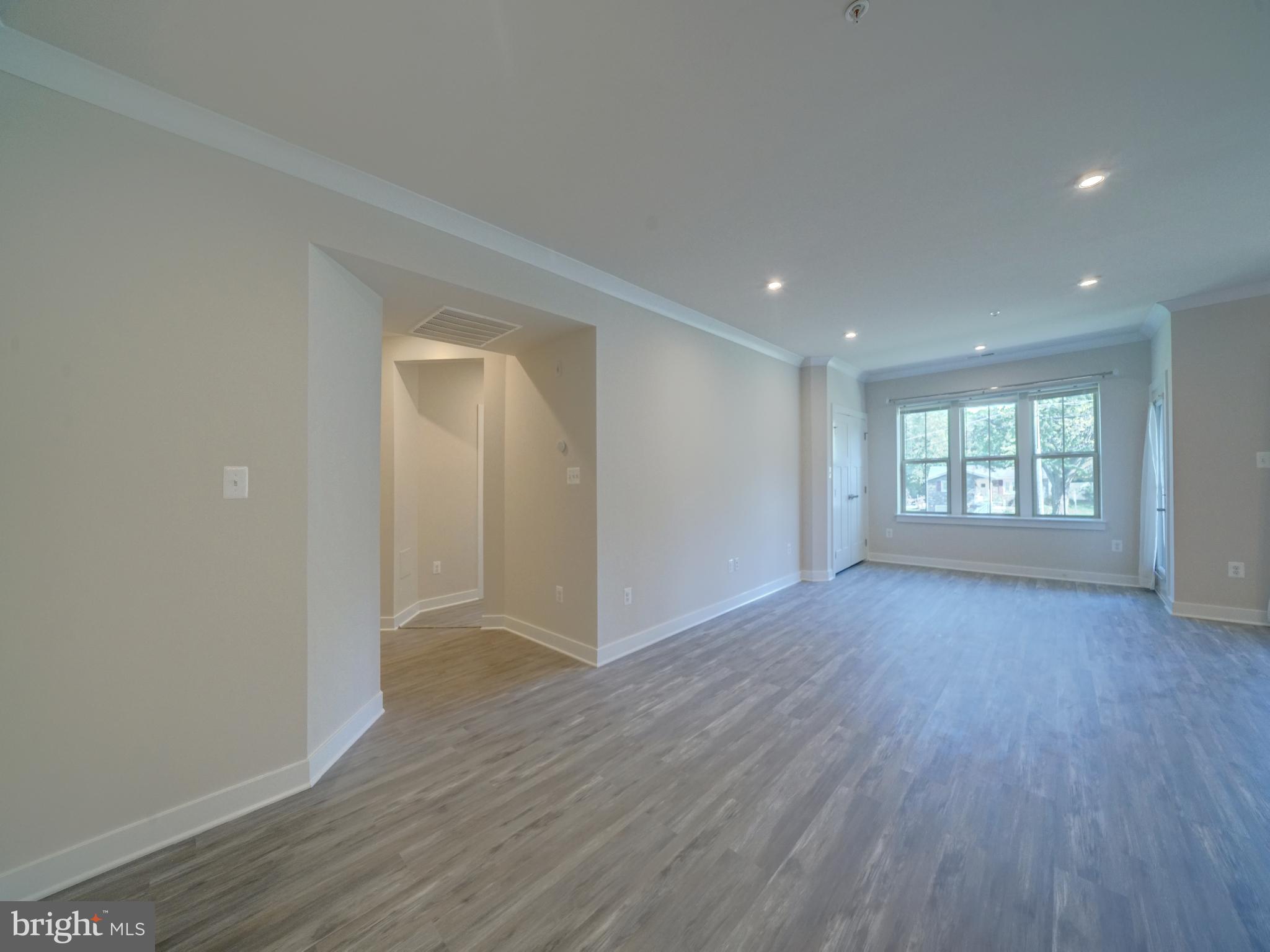 LAKE LINGANORE TOWN CENTER - Residential Lease