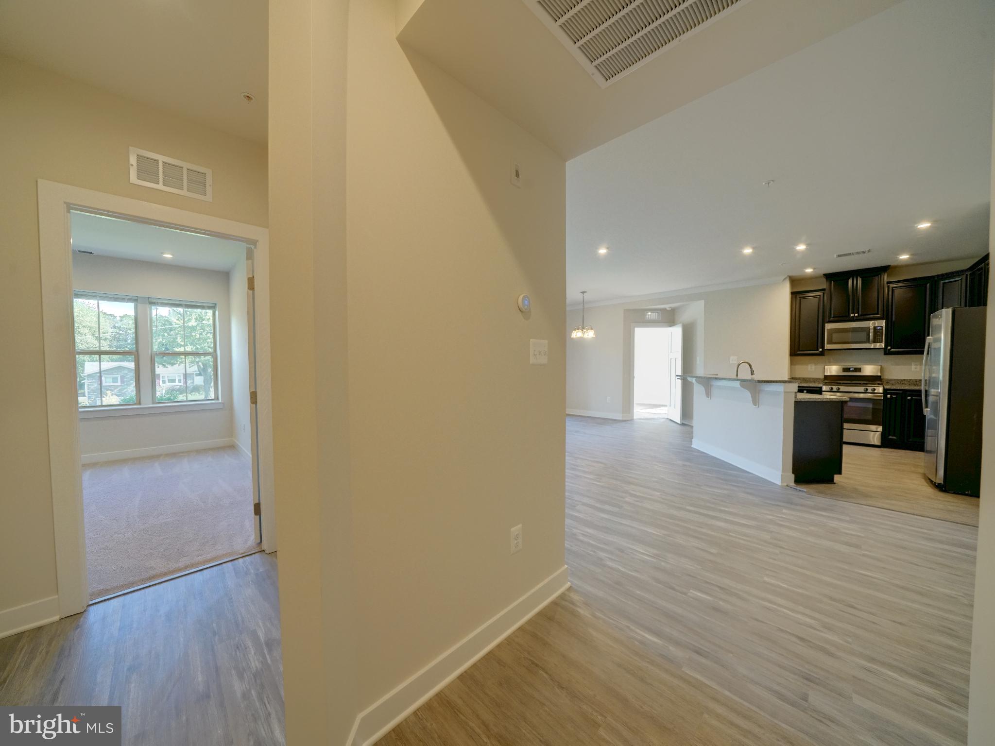 LAKE LINGANORE TOWN CENTER - Residential Lease