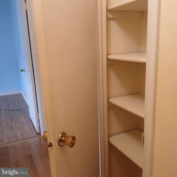 SPRING VALLEY - Residential