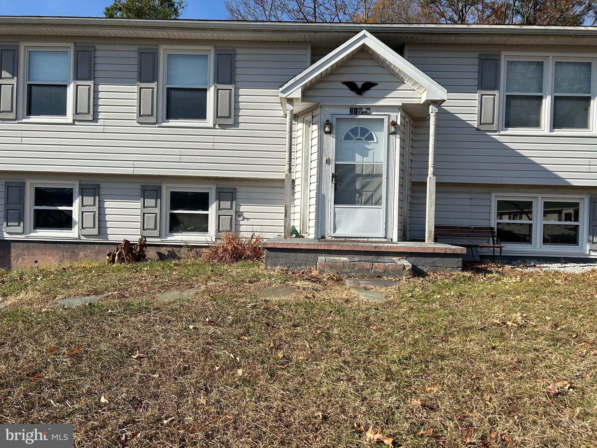 SPRING VALLEY - Residential