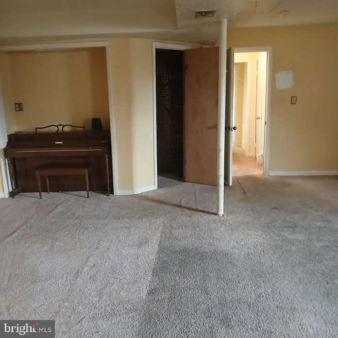 SPRING VALLEY - Residential