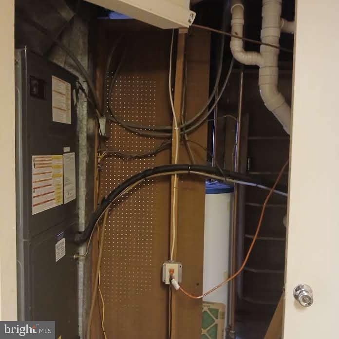 SPRING VALLEY - Residential