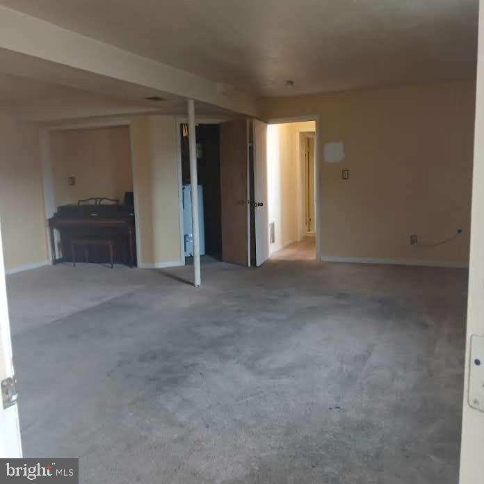 SPRING VALLEY - Residential