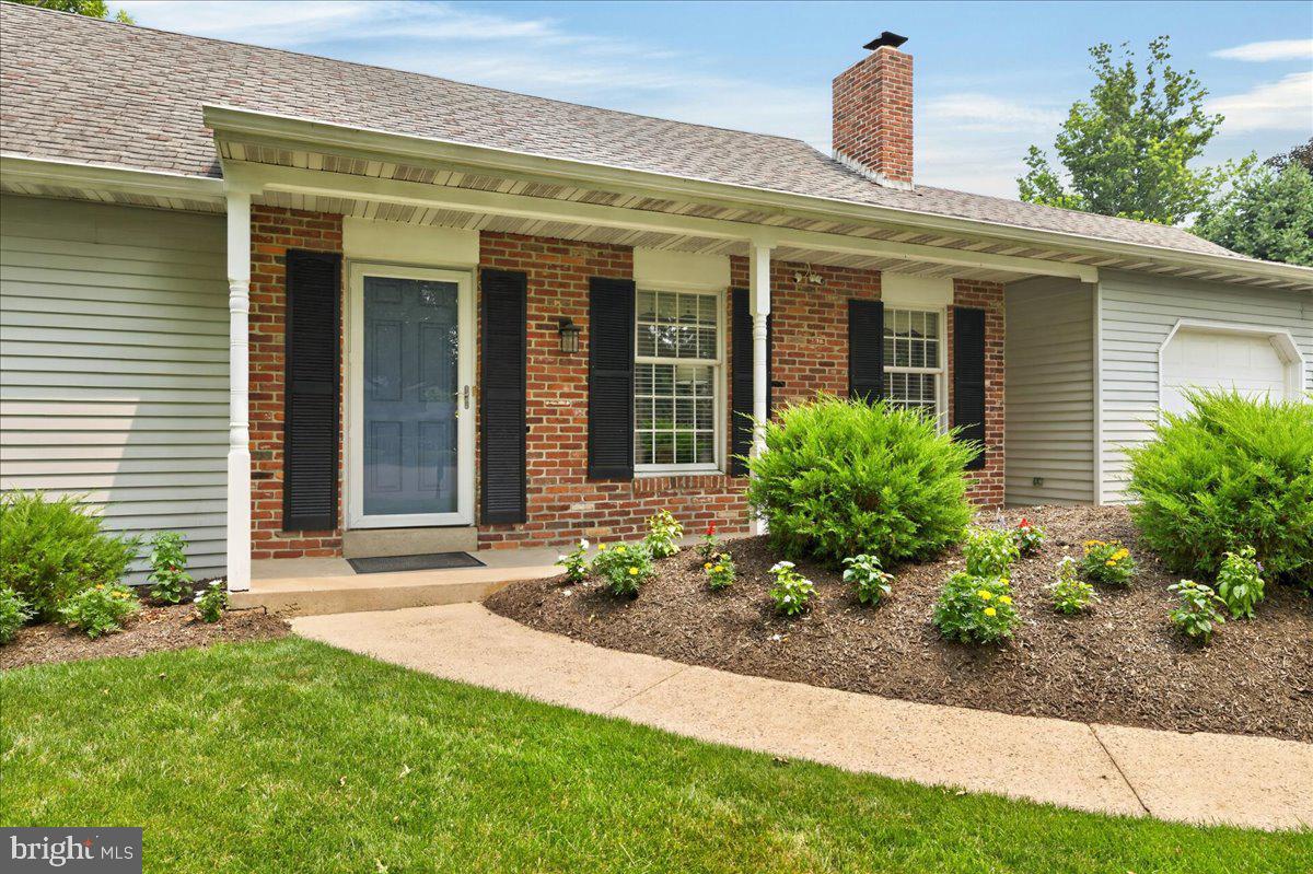 2125 BERRY DRIVE
