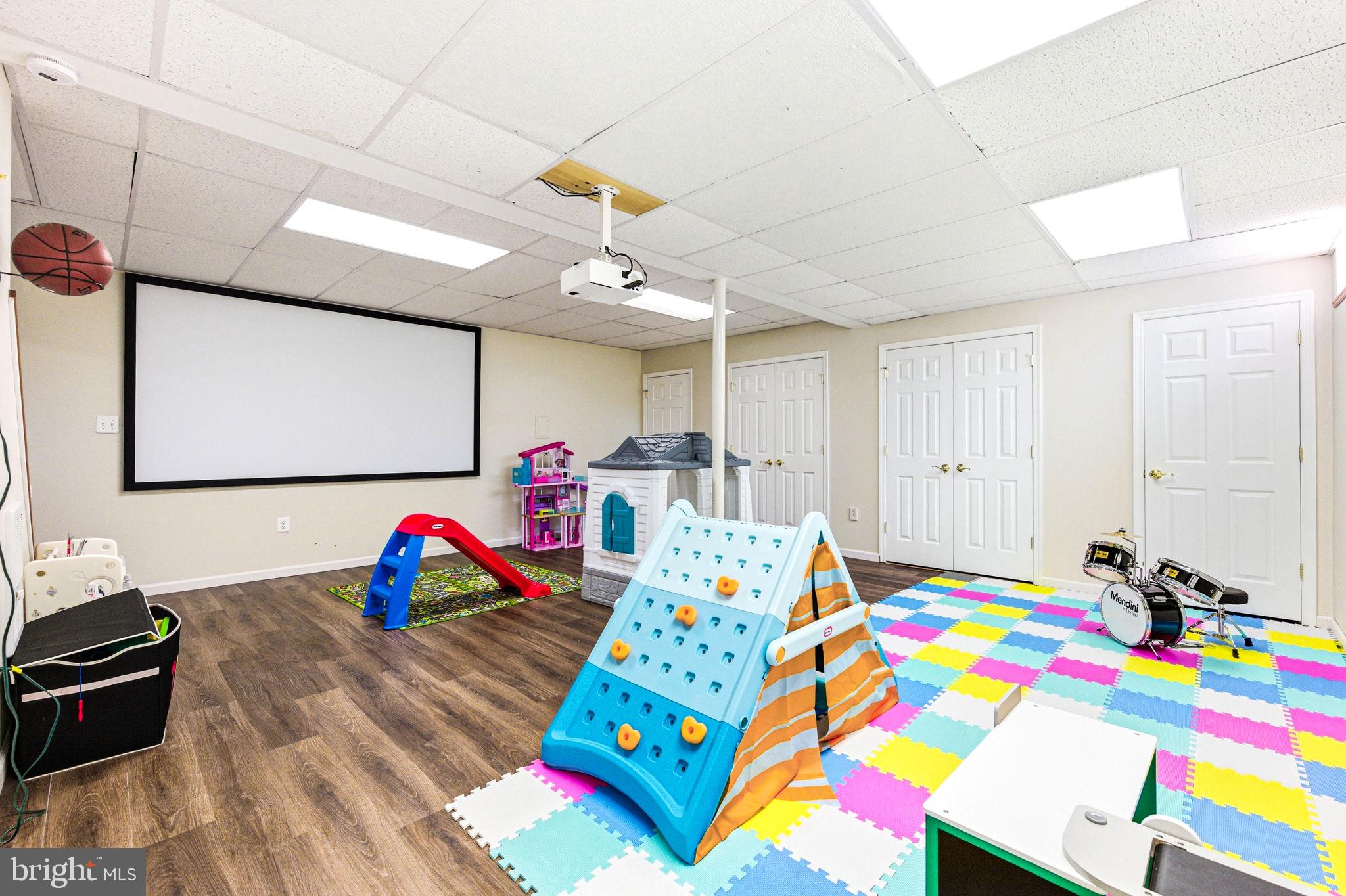 DOWNING RIDGE - Residential