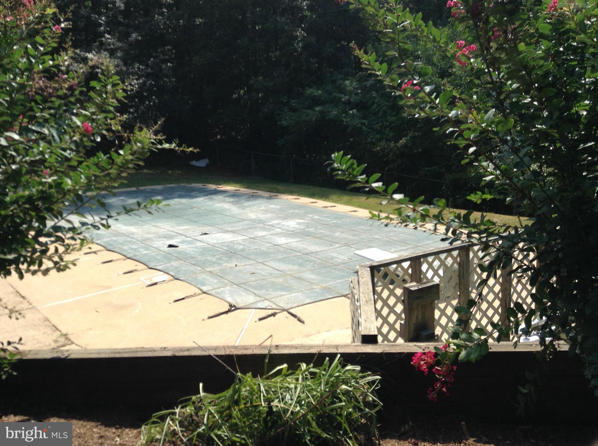 MILL GARDEN - Residential