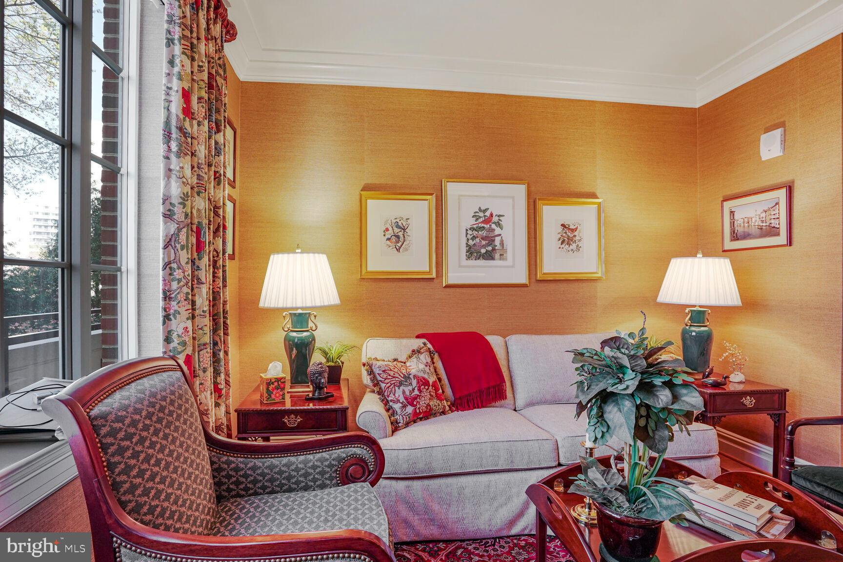 THE SIGNET - Residential