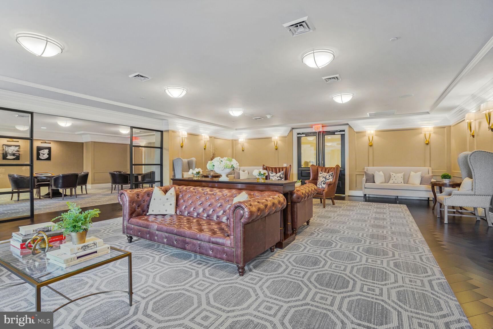 THE SIGNET - Residential