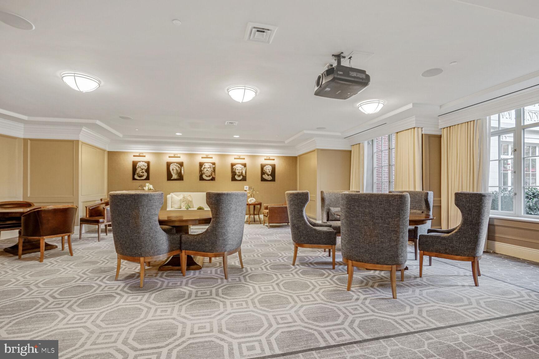 THE SIGNET - Residential