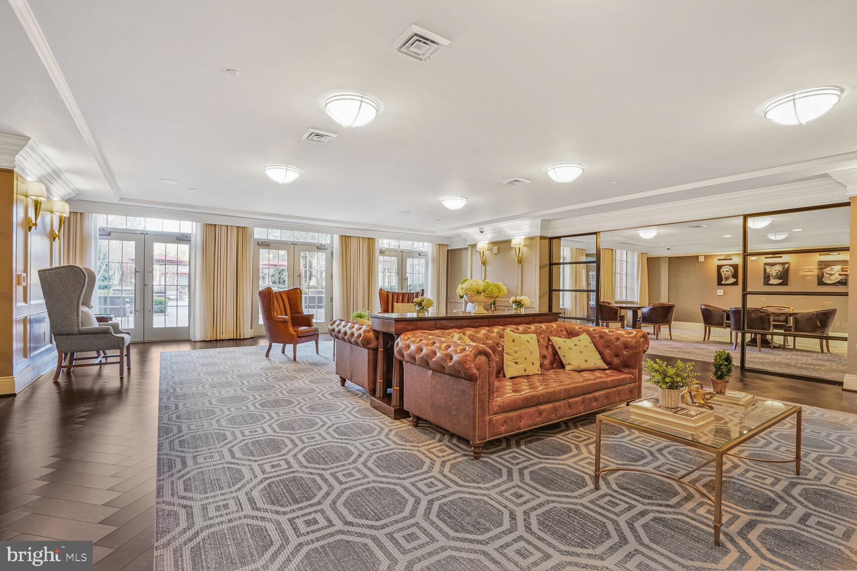 THE SIGNET - Residential