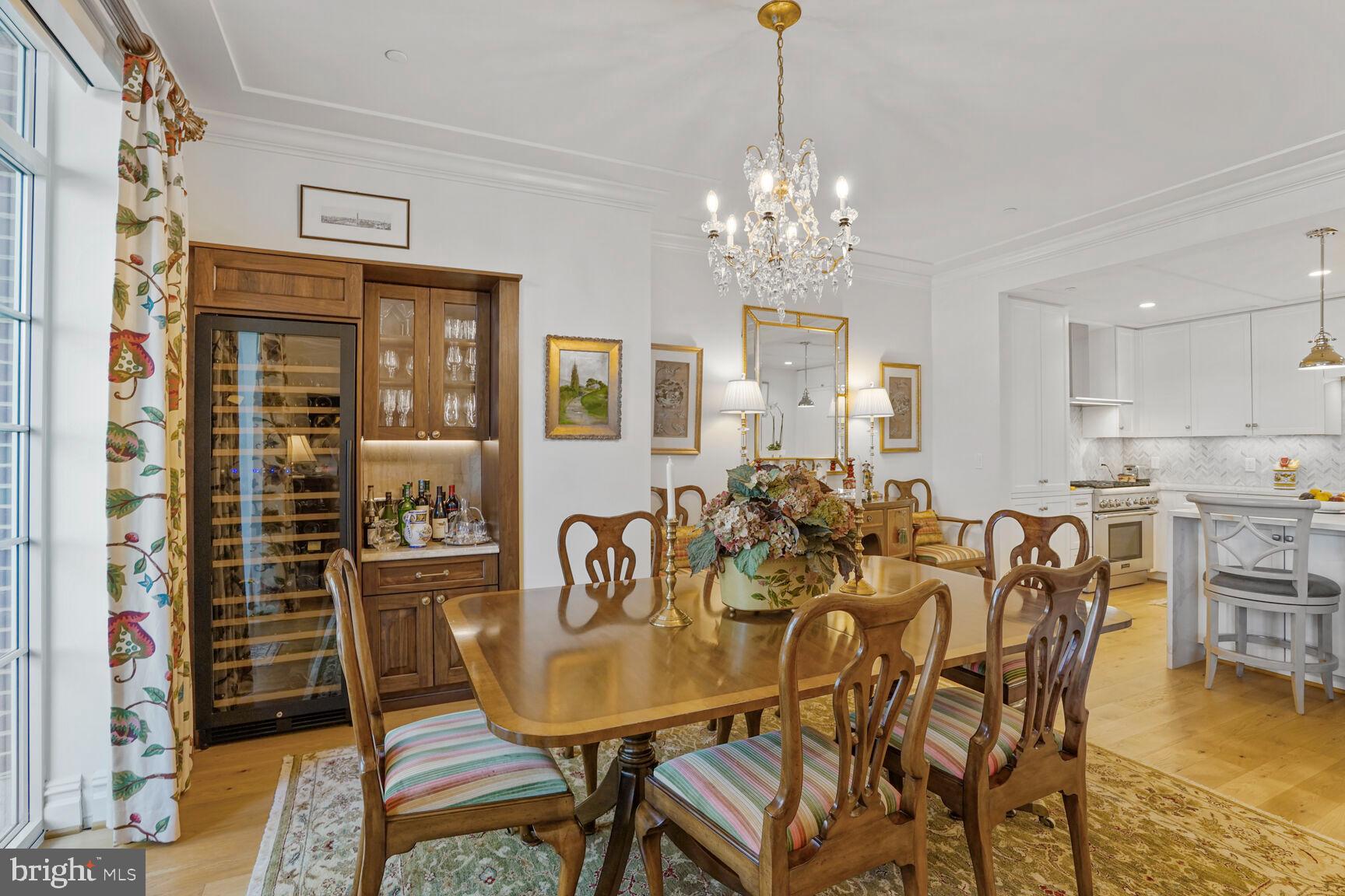 THE SIGNET - Residential