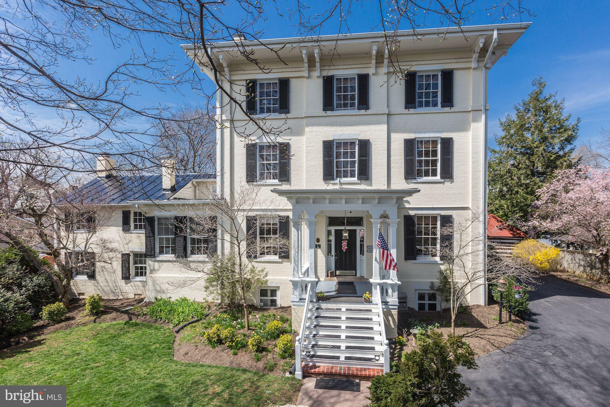 TOWN OF LEESBURG - Residential