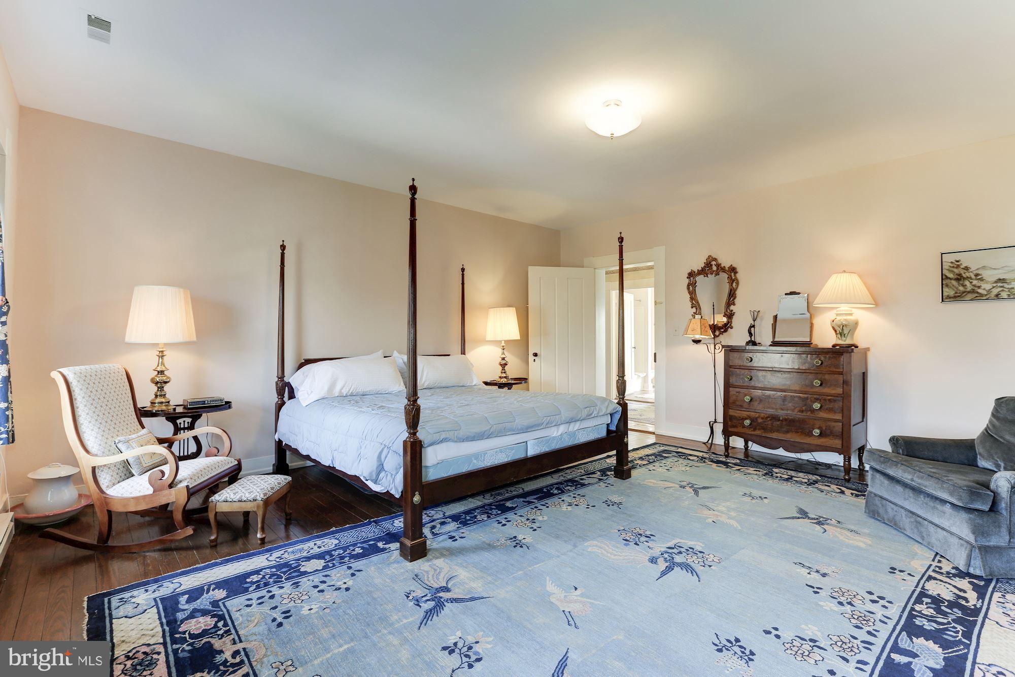 TOWN OF LEESBURG - Residential