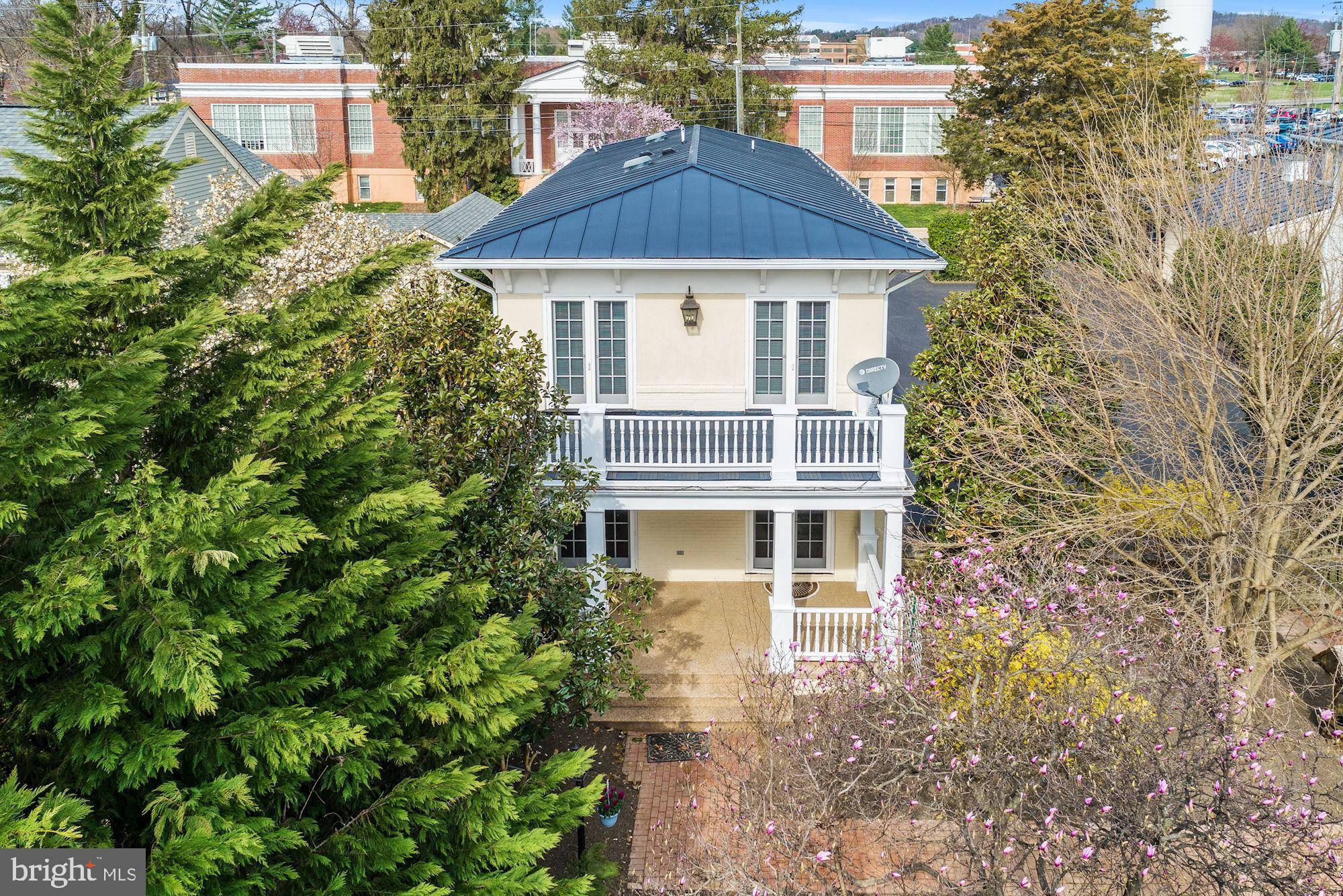 TOWN OF LEESBURG - Residential