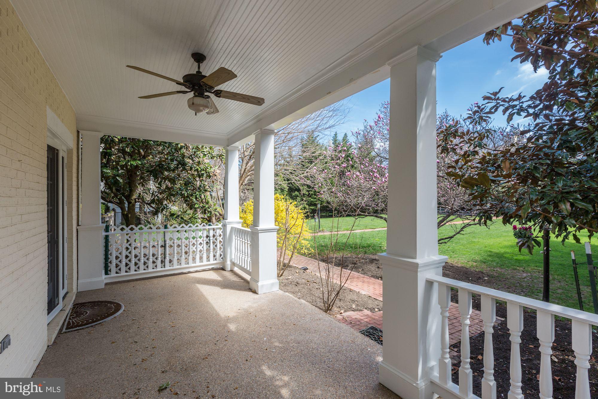 TOWN OF LEESBURG - Residential