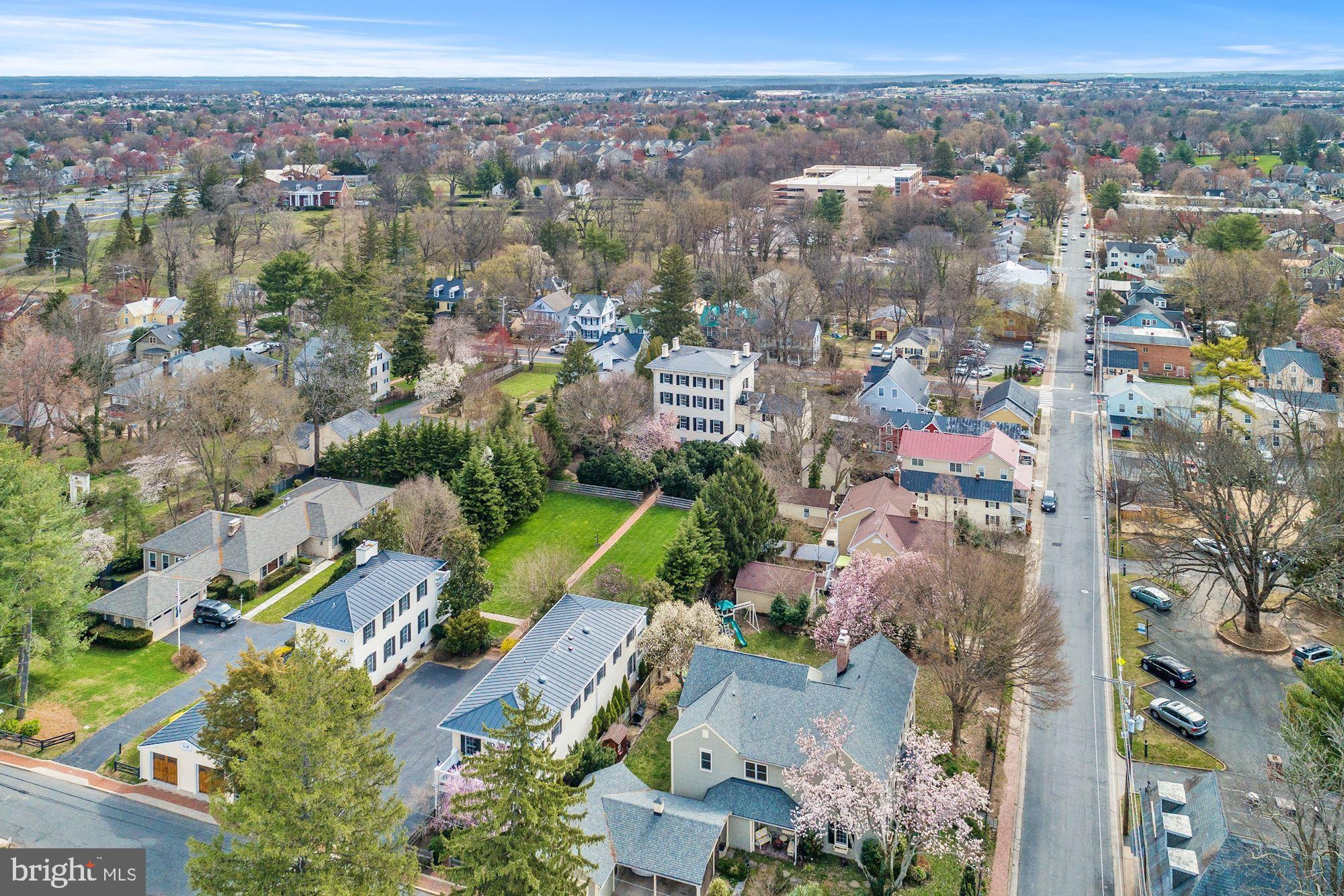 TOWN OF LEESBURG - Residential