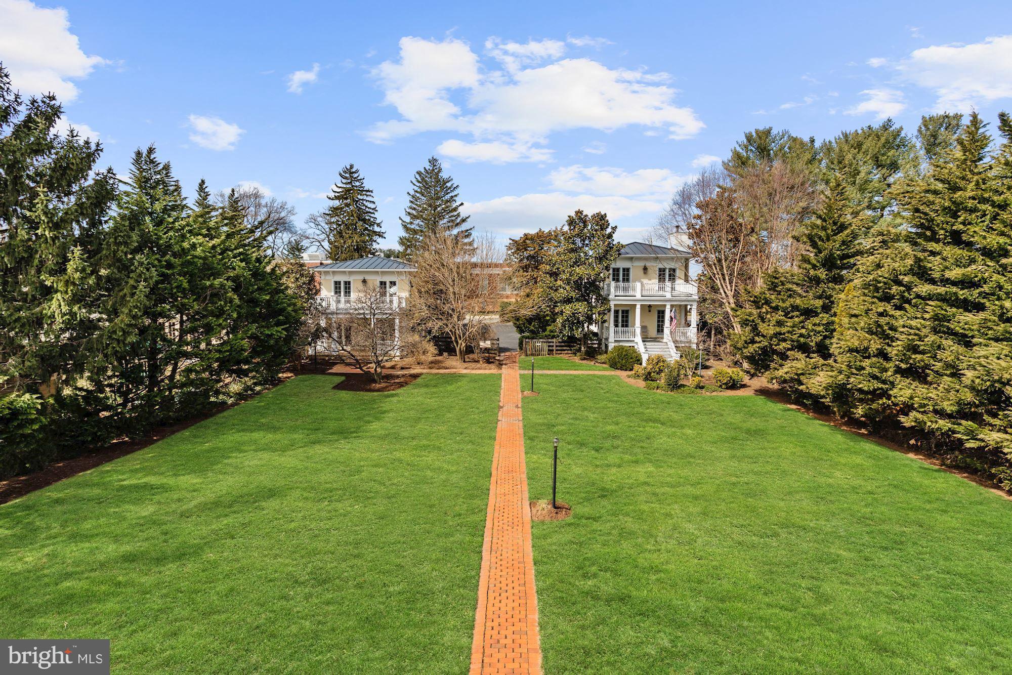 TOWN OF LEESBURG - Residential