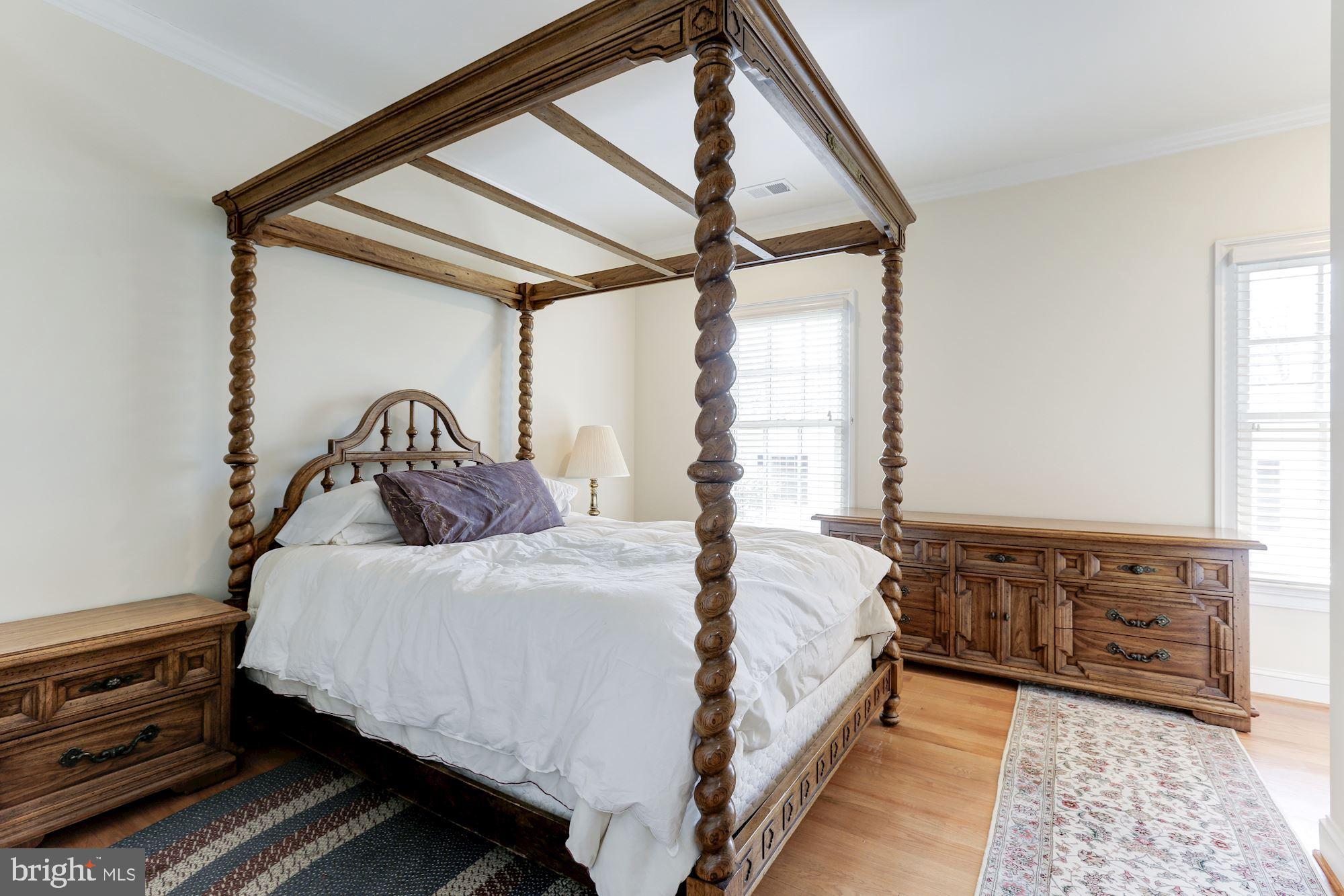 TOWN OF LEESBURG - Residential