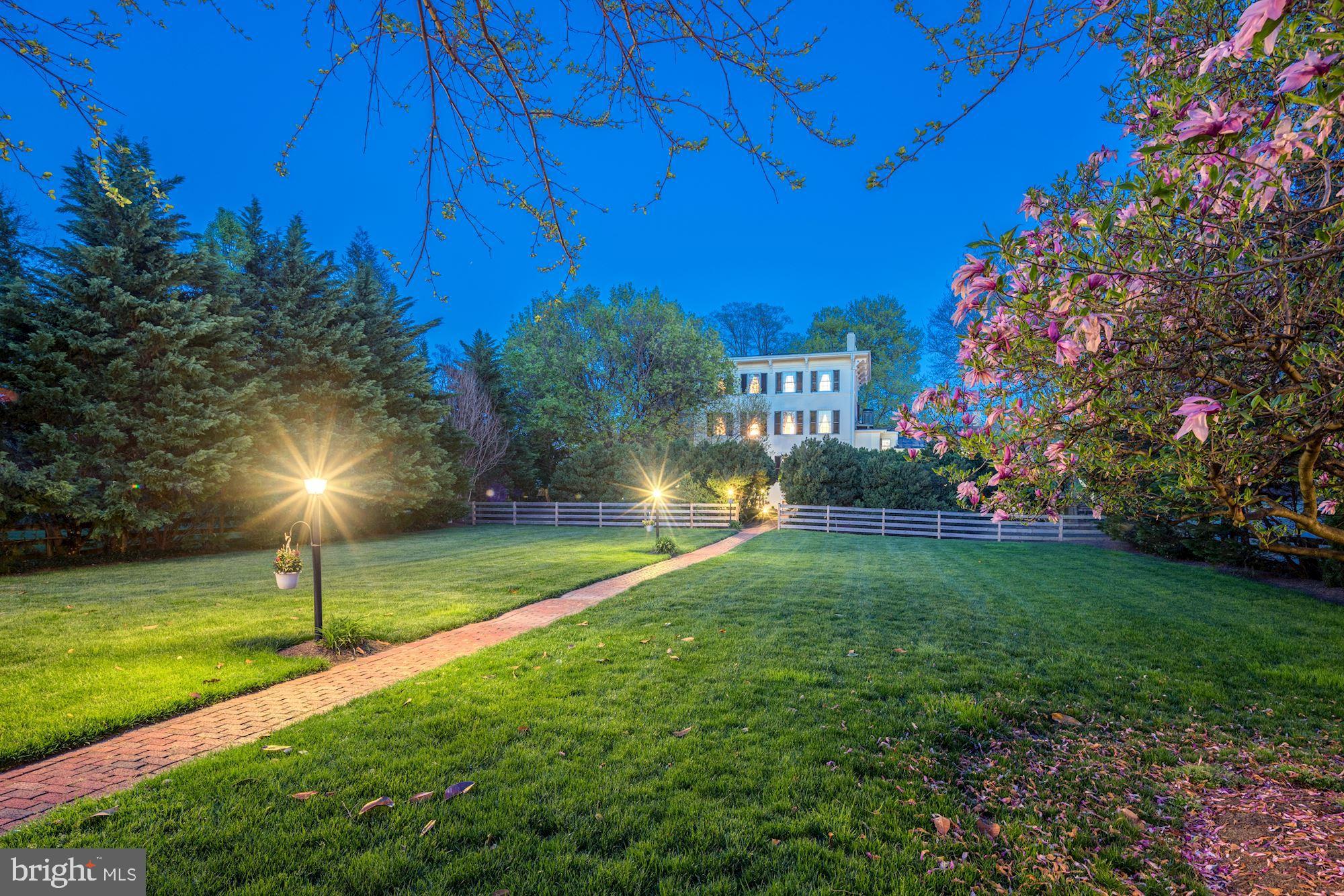 TOWN OF LEESBURG - Residential