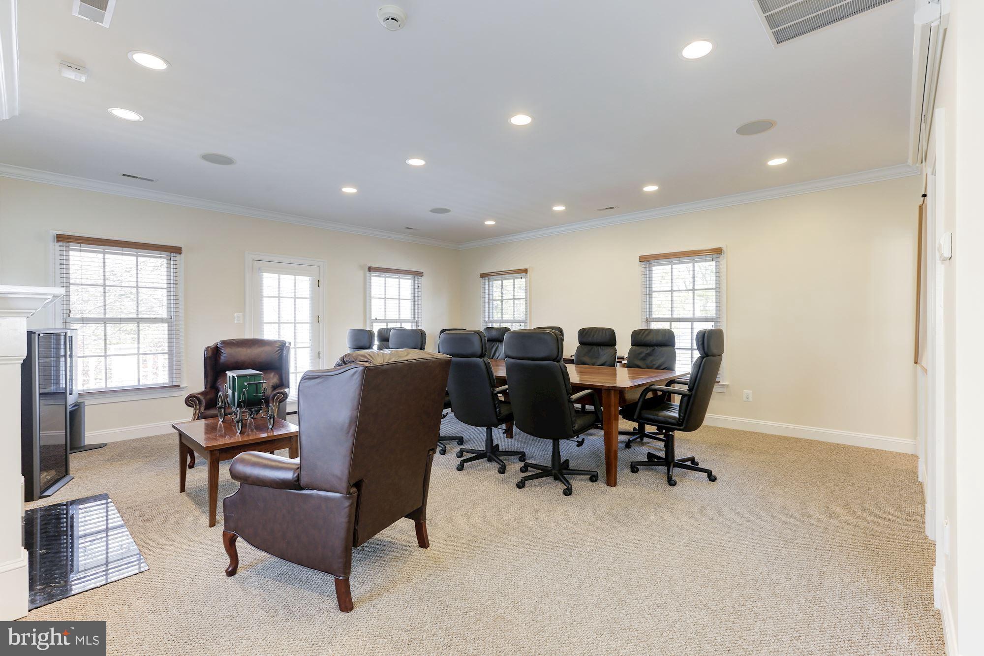 TOWN OF LEESBURG - Residential