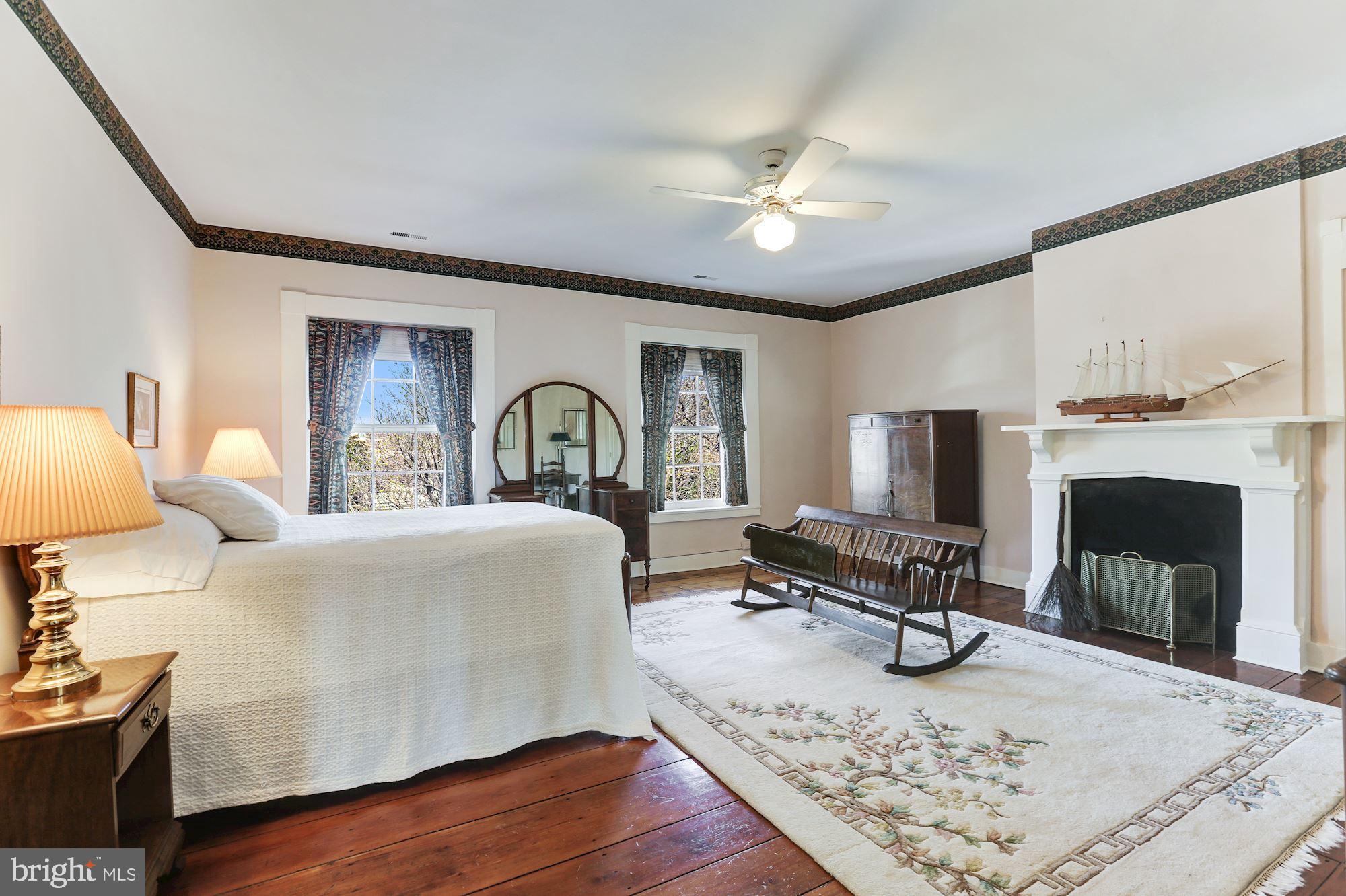 TOWN OF LEESBURG - Residential