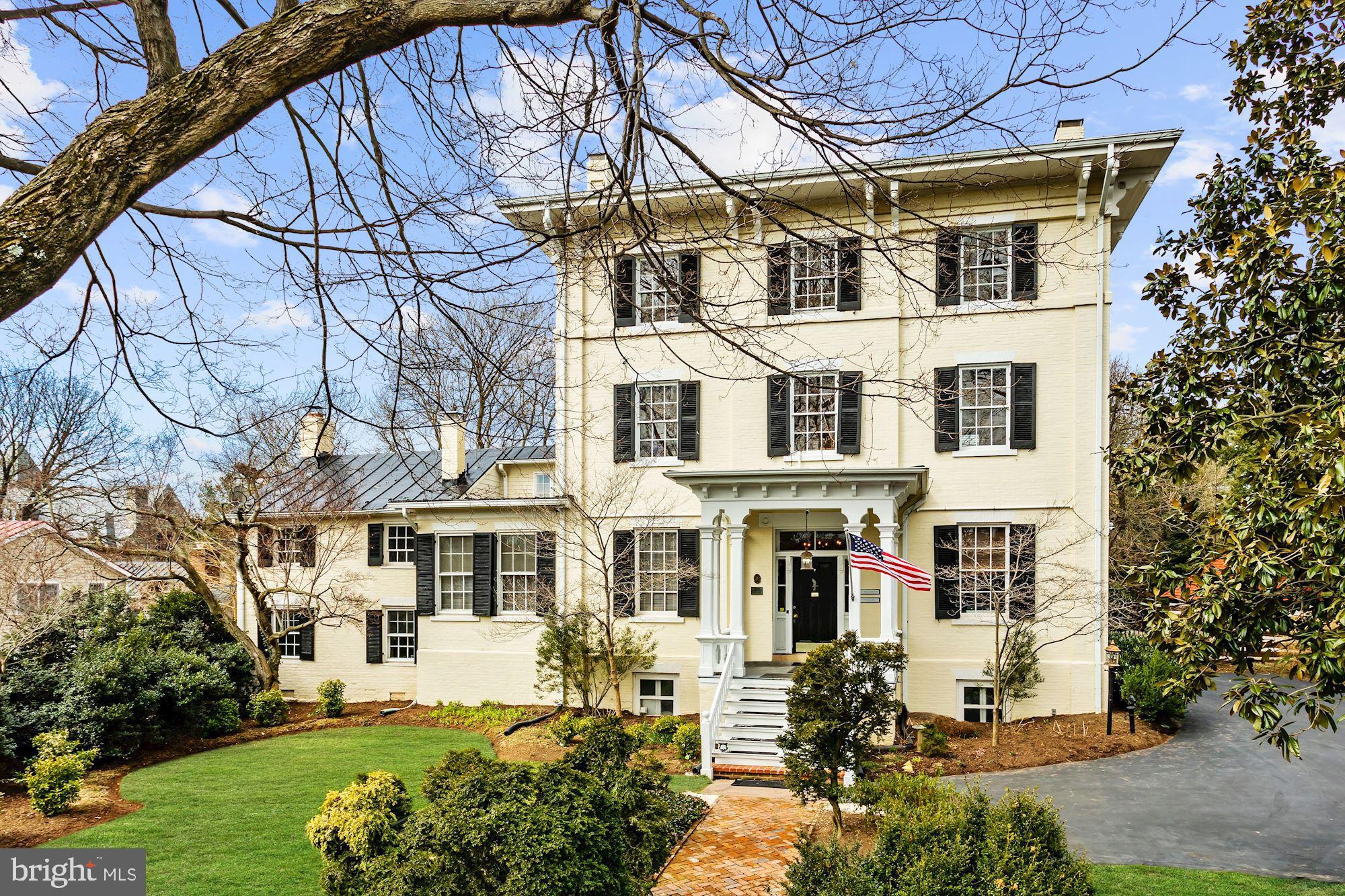 TOWN OF LEESBURG - Residential