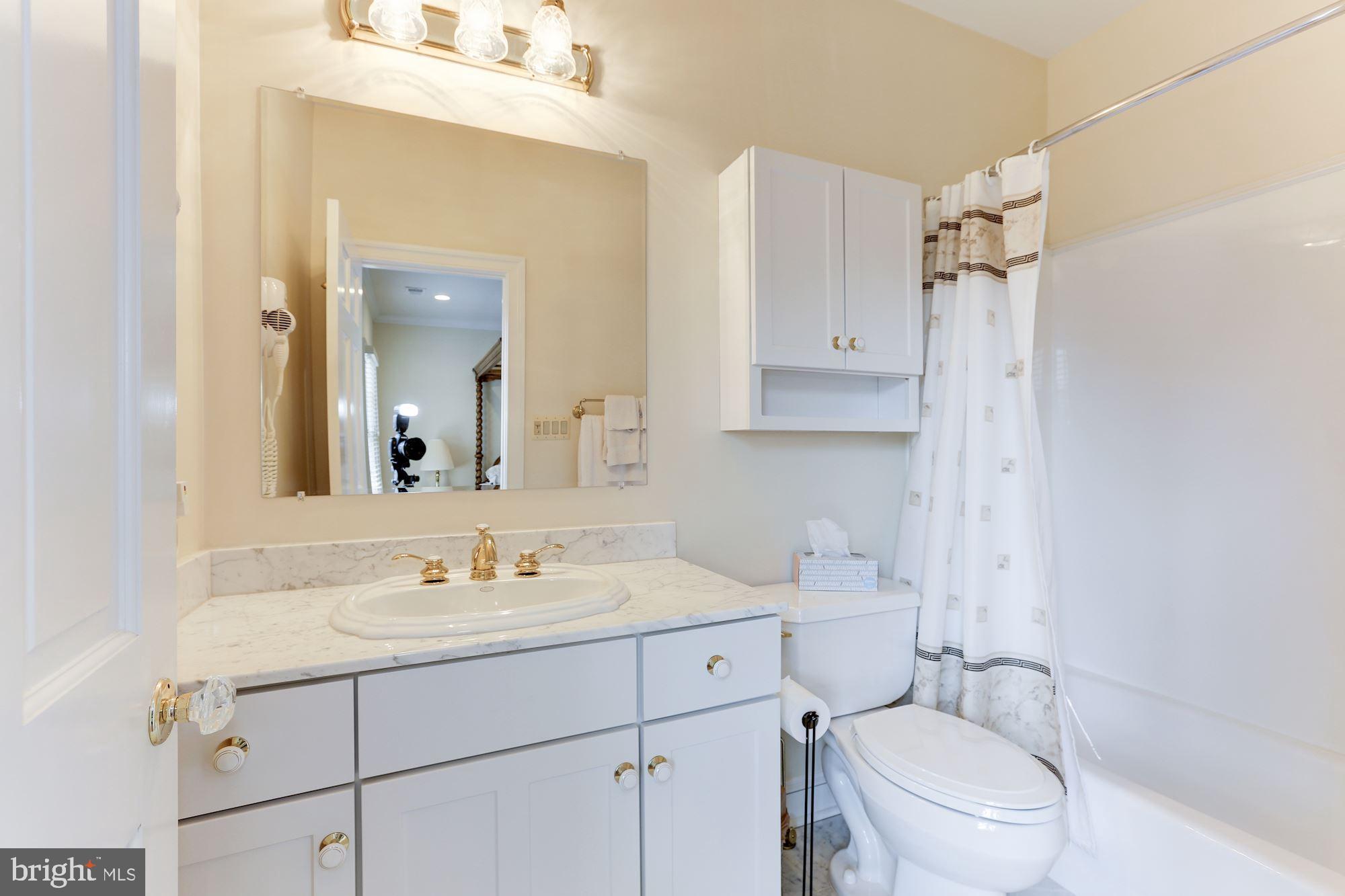 TOWN OF LEESBURG - Residential