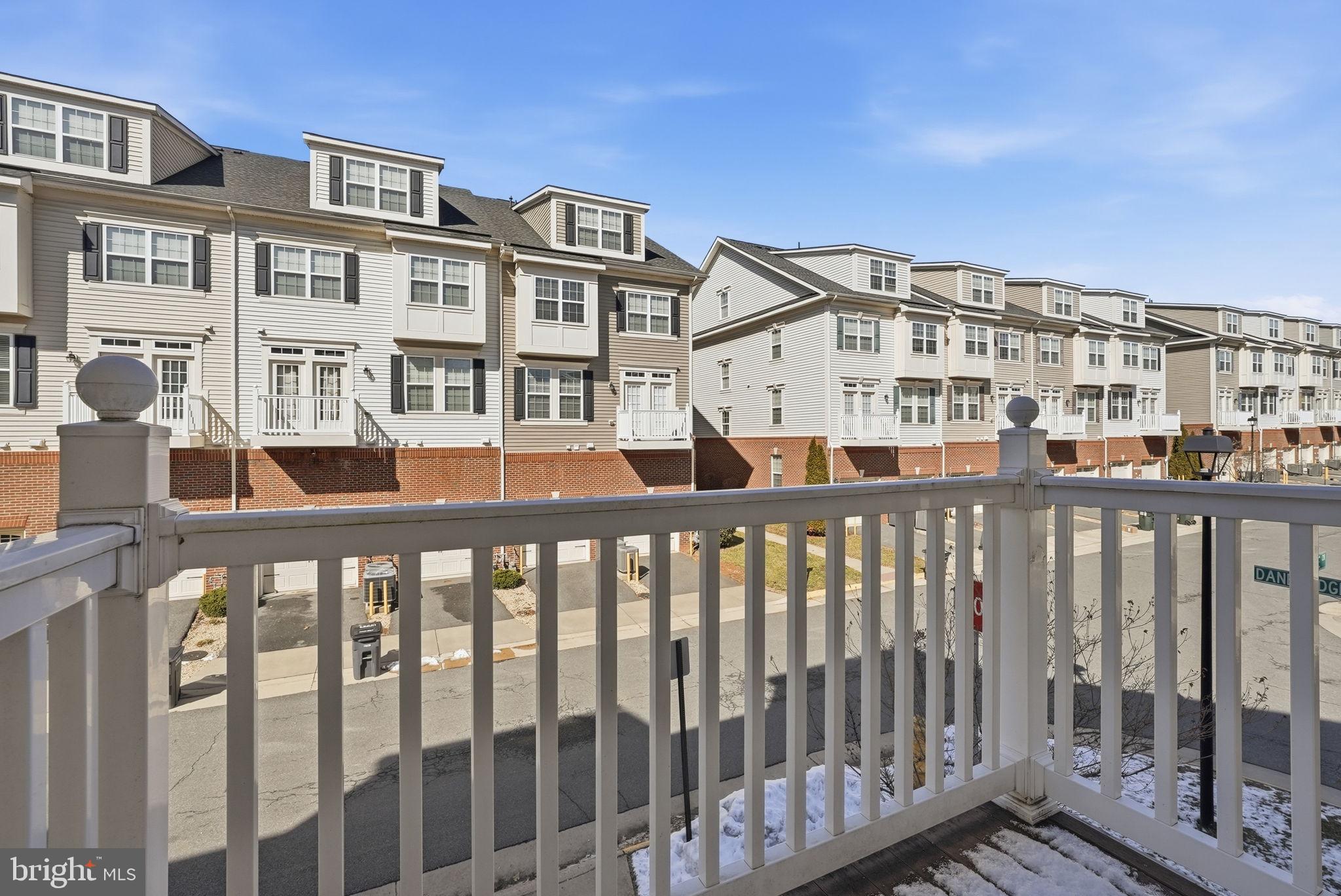 DANE RIDGE CONDO - Residential