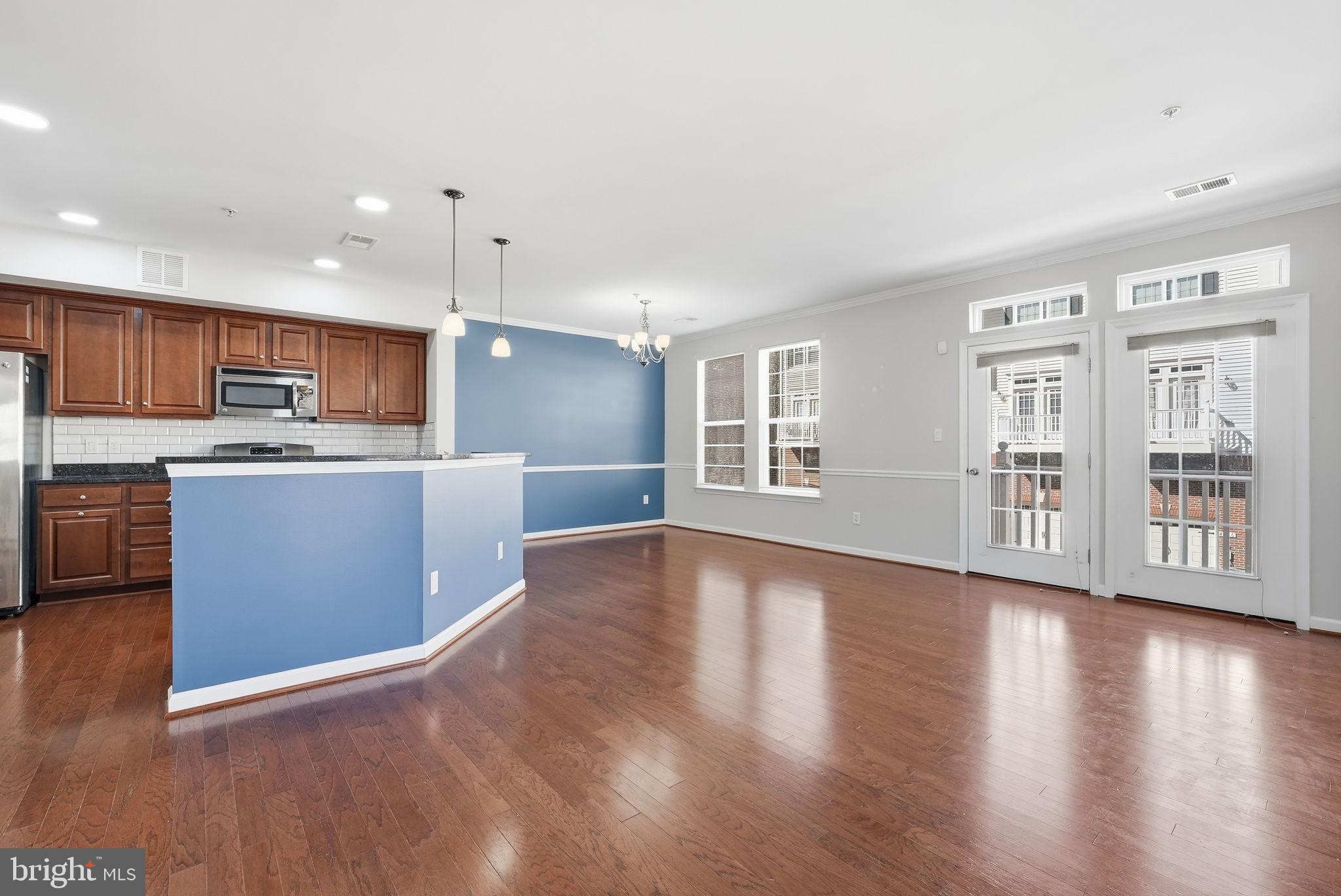 DANE RIDGE CONDO - Residential