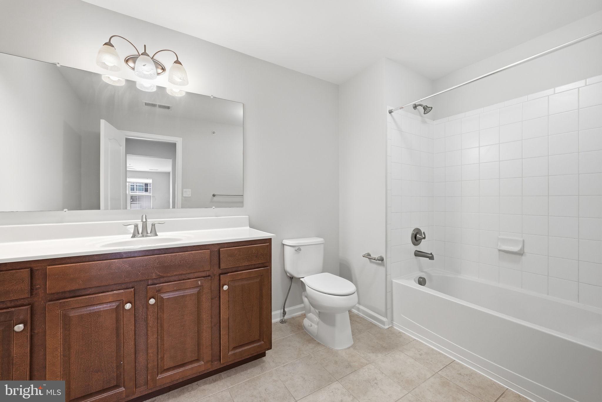 DANE RIDGE CONDO - Residential