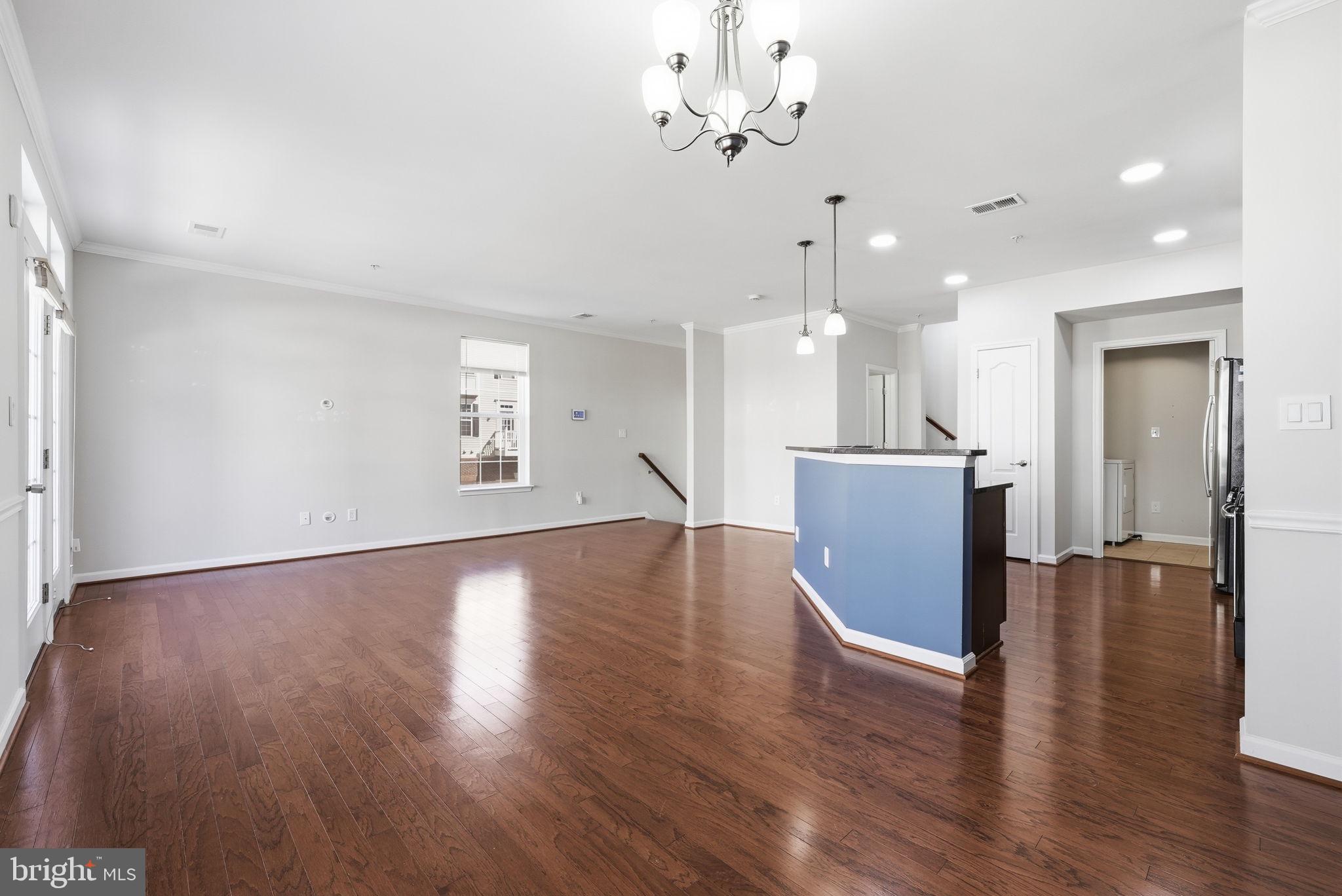 DANE RIDGE CONDO - Residential