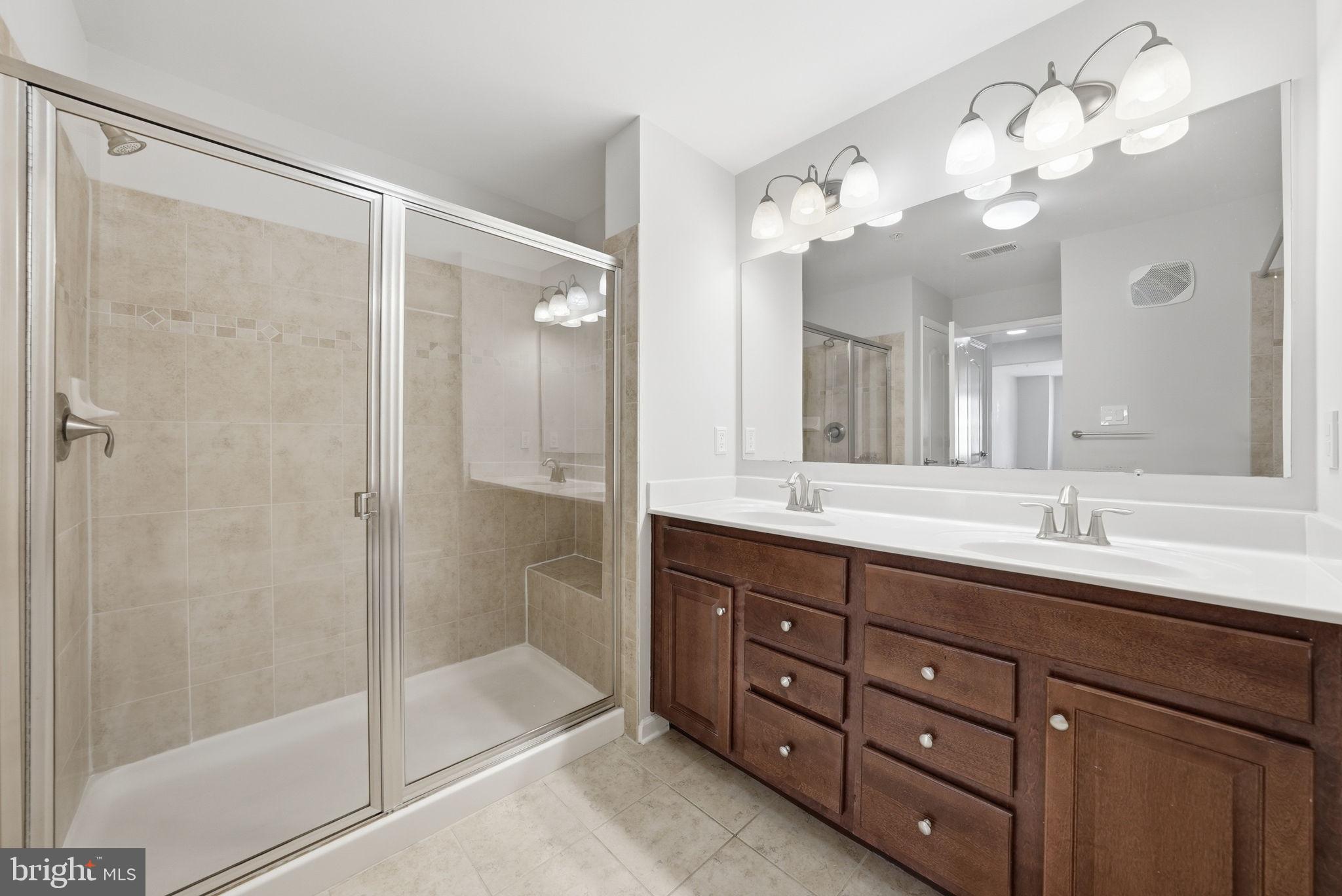 DANE RIDGE CONDO - Residential