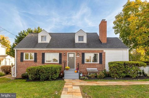 Photo of 4506 Jones Bridge Road, Bethesda, MD 20814 (MLS # MDMC2152708)