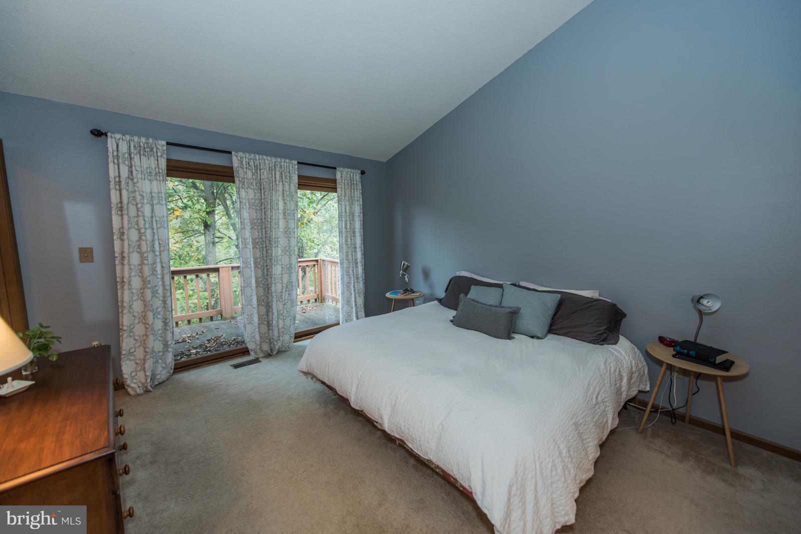 THE WOODS - Residential