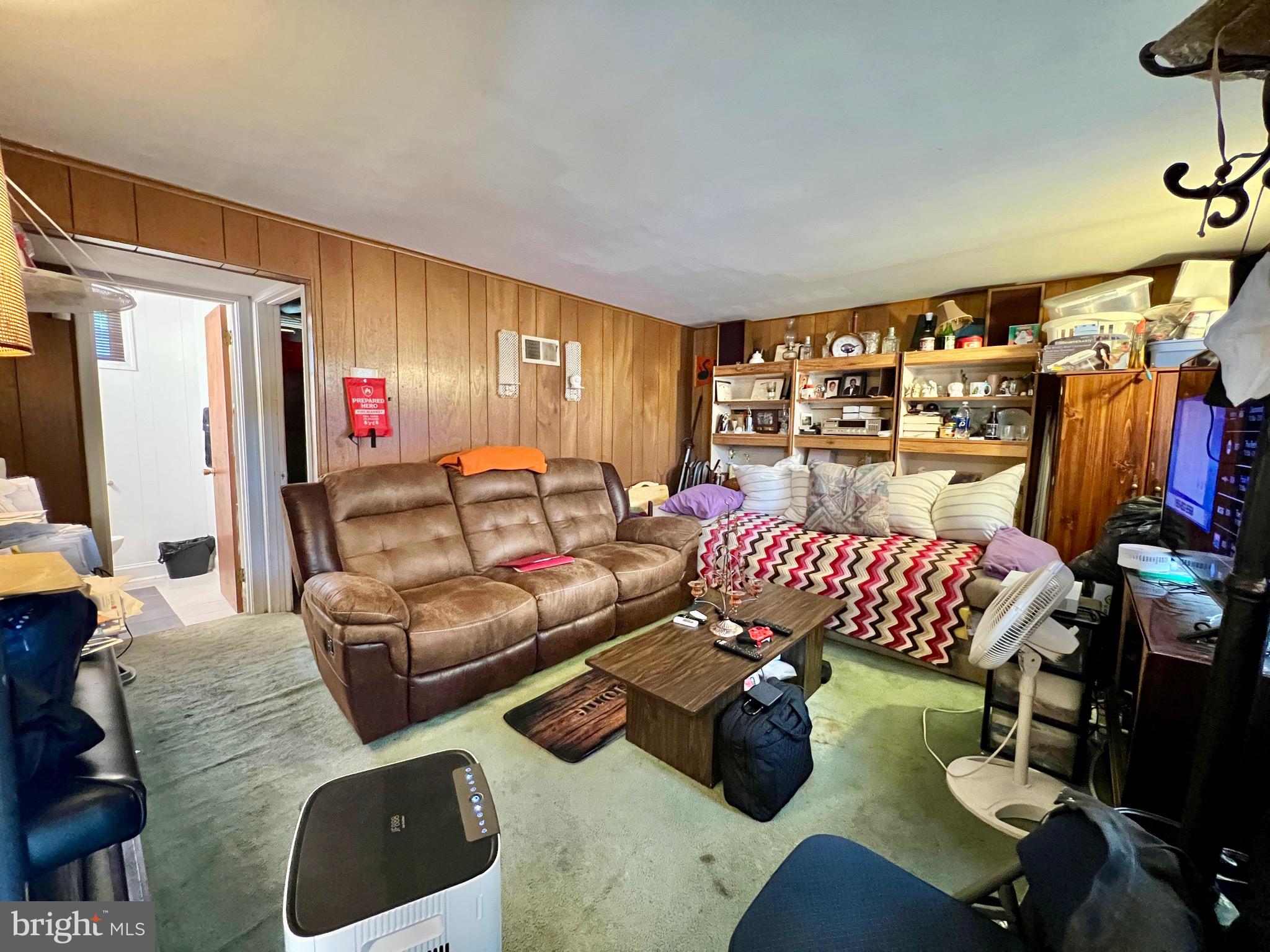 MARLBORO MEADOWS - Residential