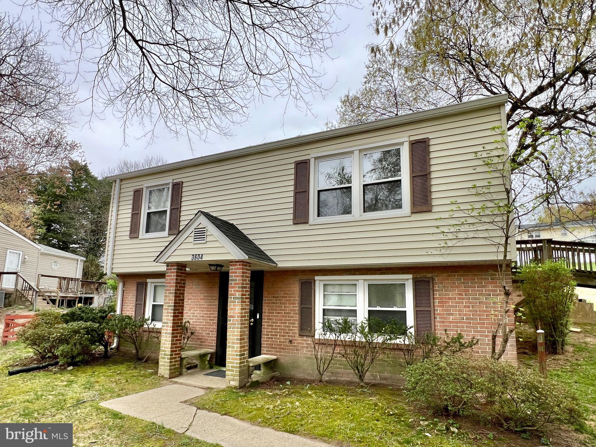 MARLBORO MEADOWS - Residential