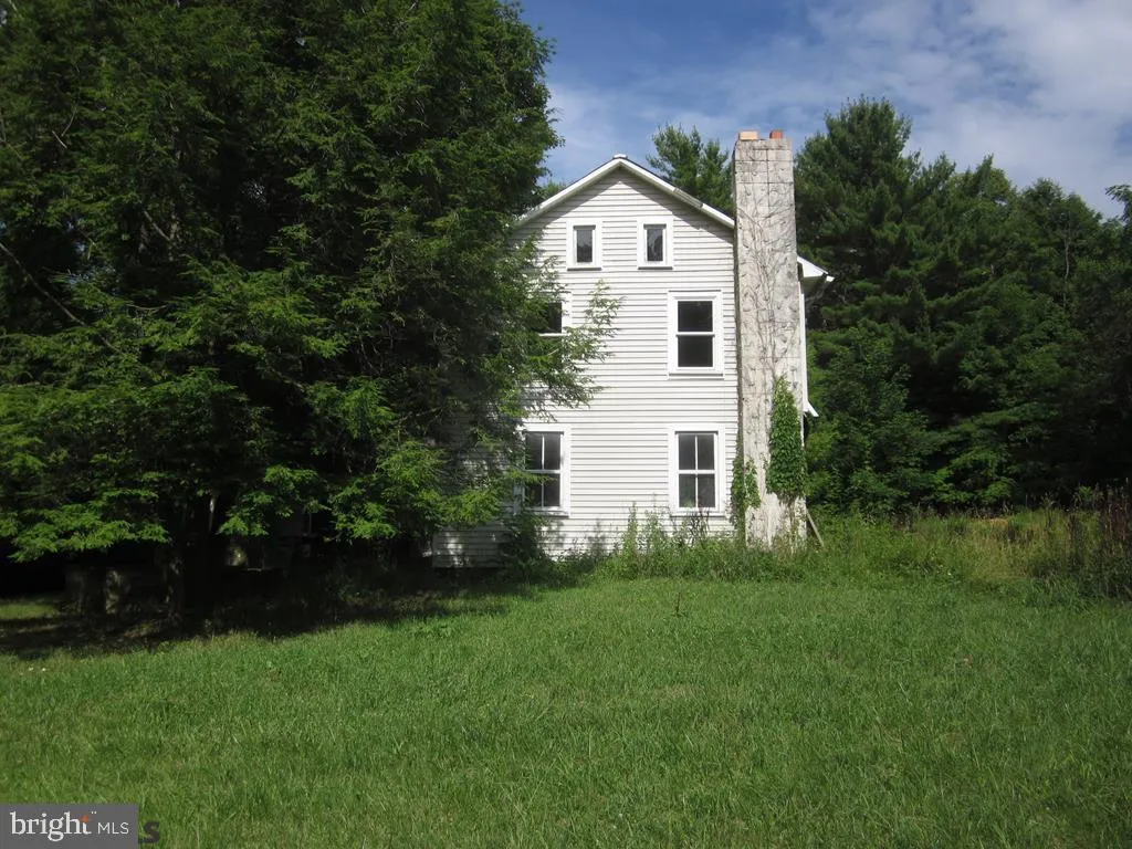 186 Polecat Road, Centre Hall, PA 16828