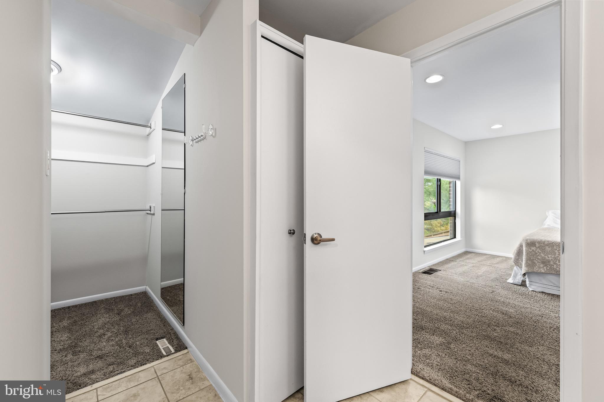 ANNEN WOODS - Residential